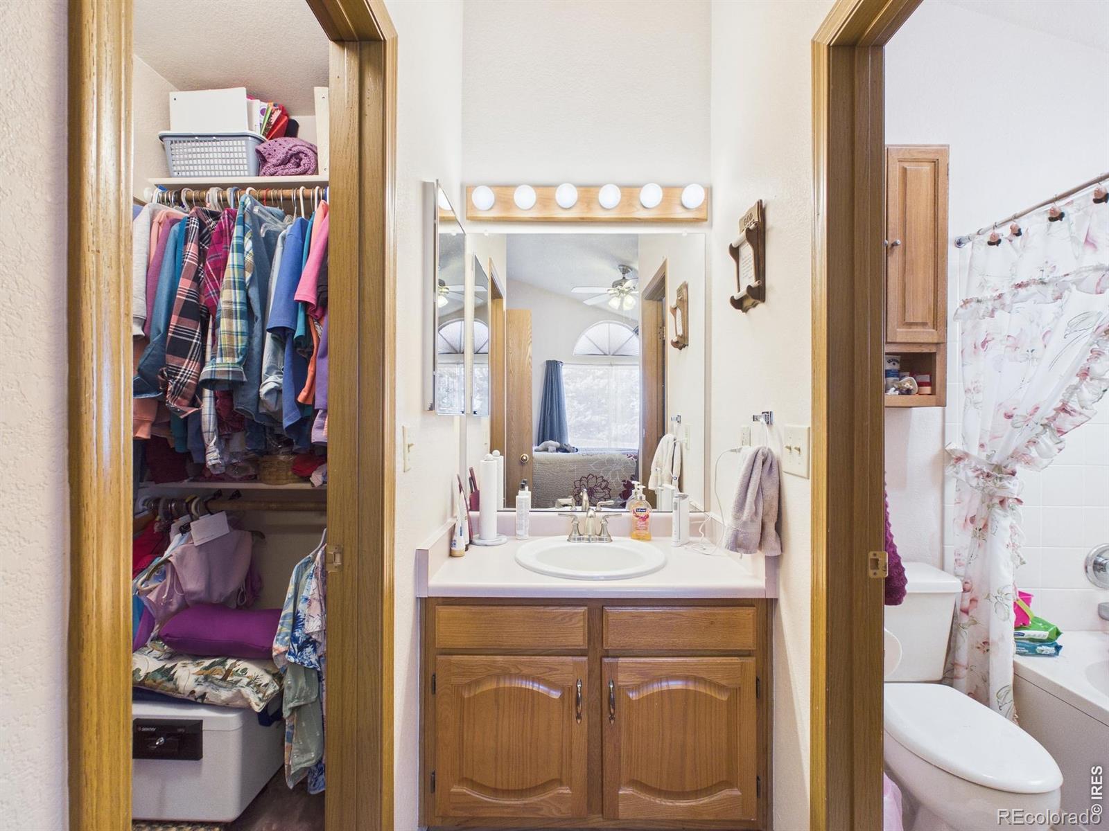 MLS Image #15 for 542 w jamison place,littleton, Colorado
