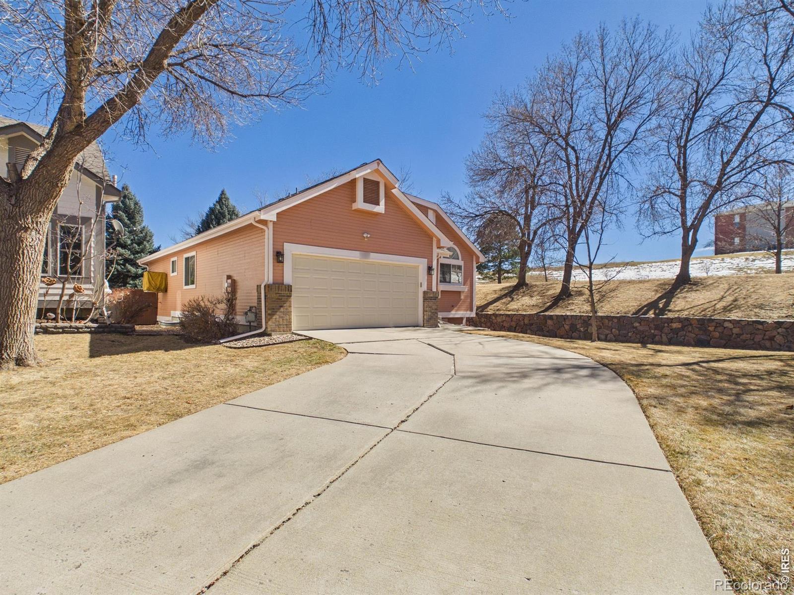 MLS Image #2 for 542 w jamison place,littleton, Colorado