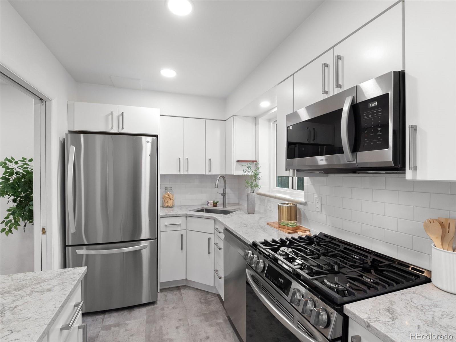 MLS Image #5 for 1820 s saint paul street,denver, Colorado