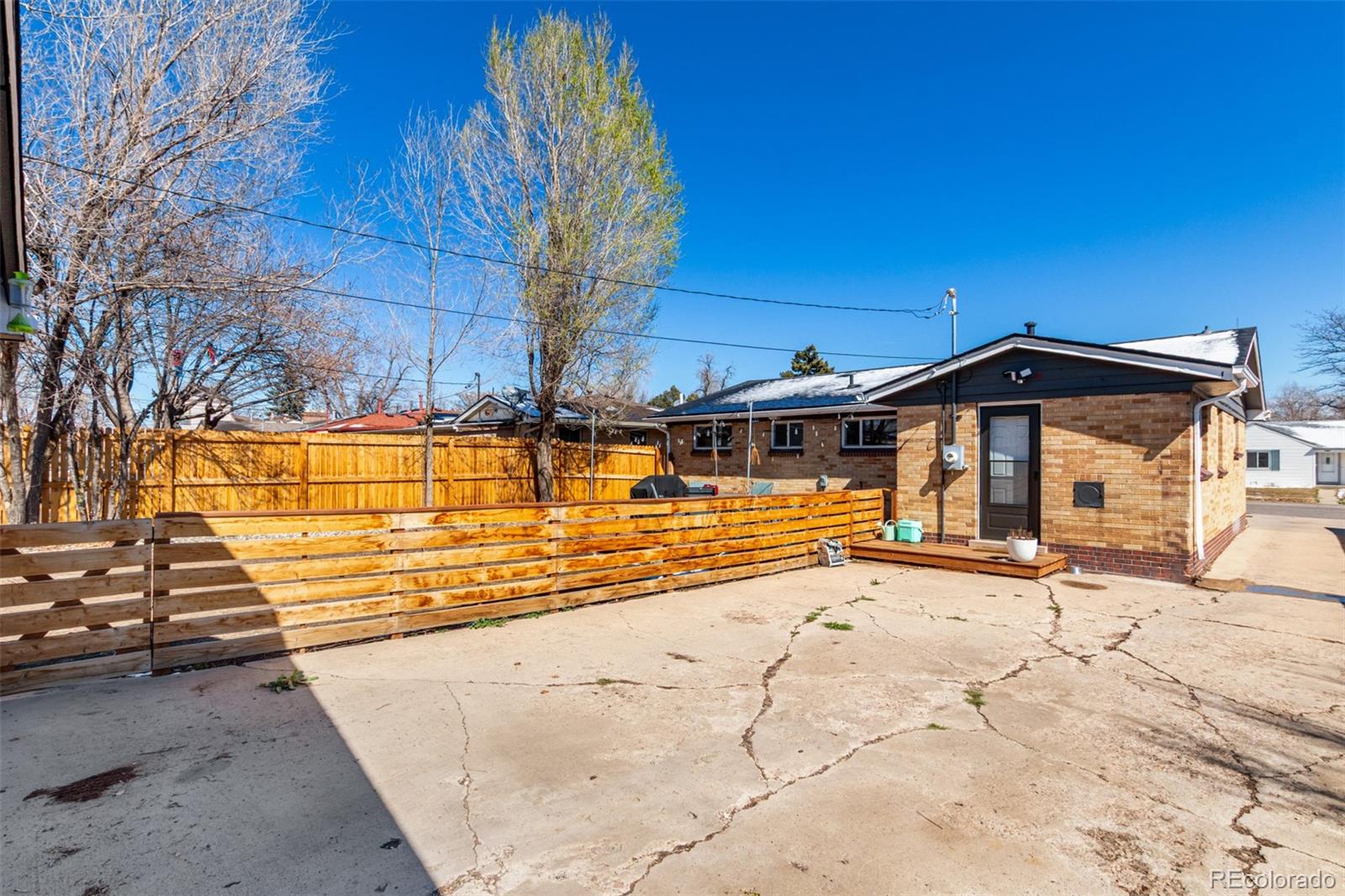 MLS Image #36 for 1885 s zuni street,denver, Colorado