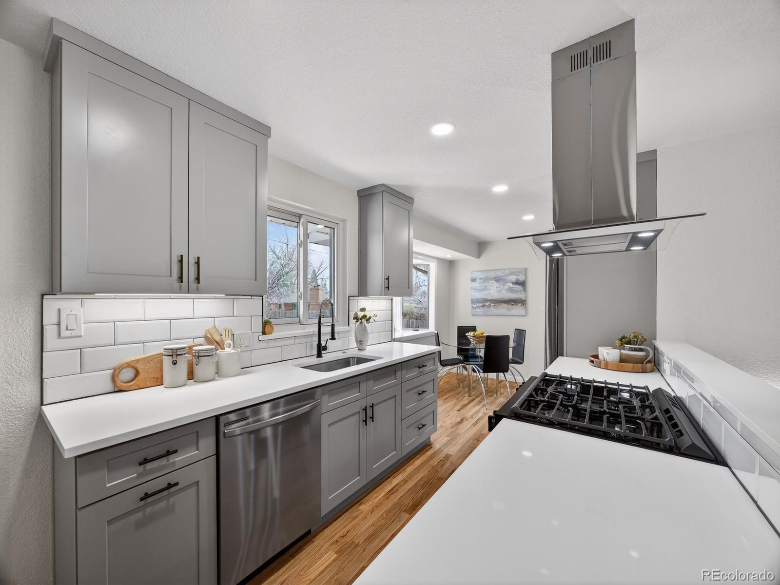 MLS Image #11 for 6984  owens street,arvada, Colorado