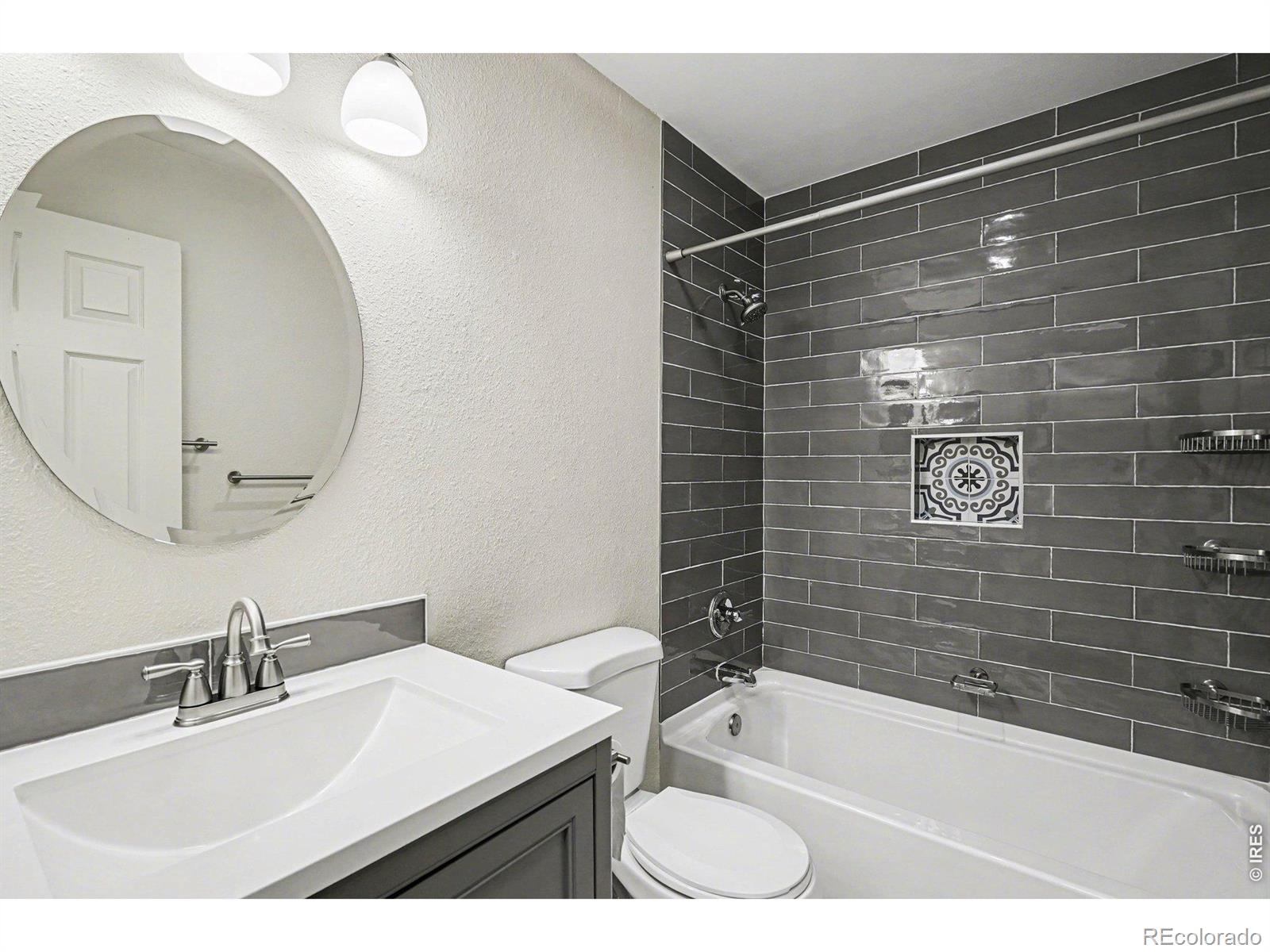 MLS Image #17 for 2685 s dayton way,denver, Colorado