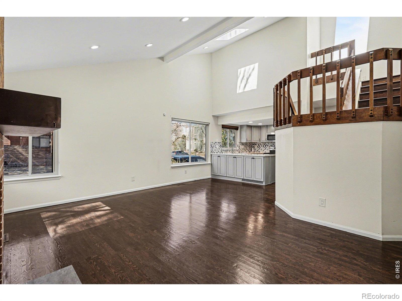 MLS Image #3 for 2685 s dayton way,denver, Colorado