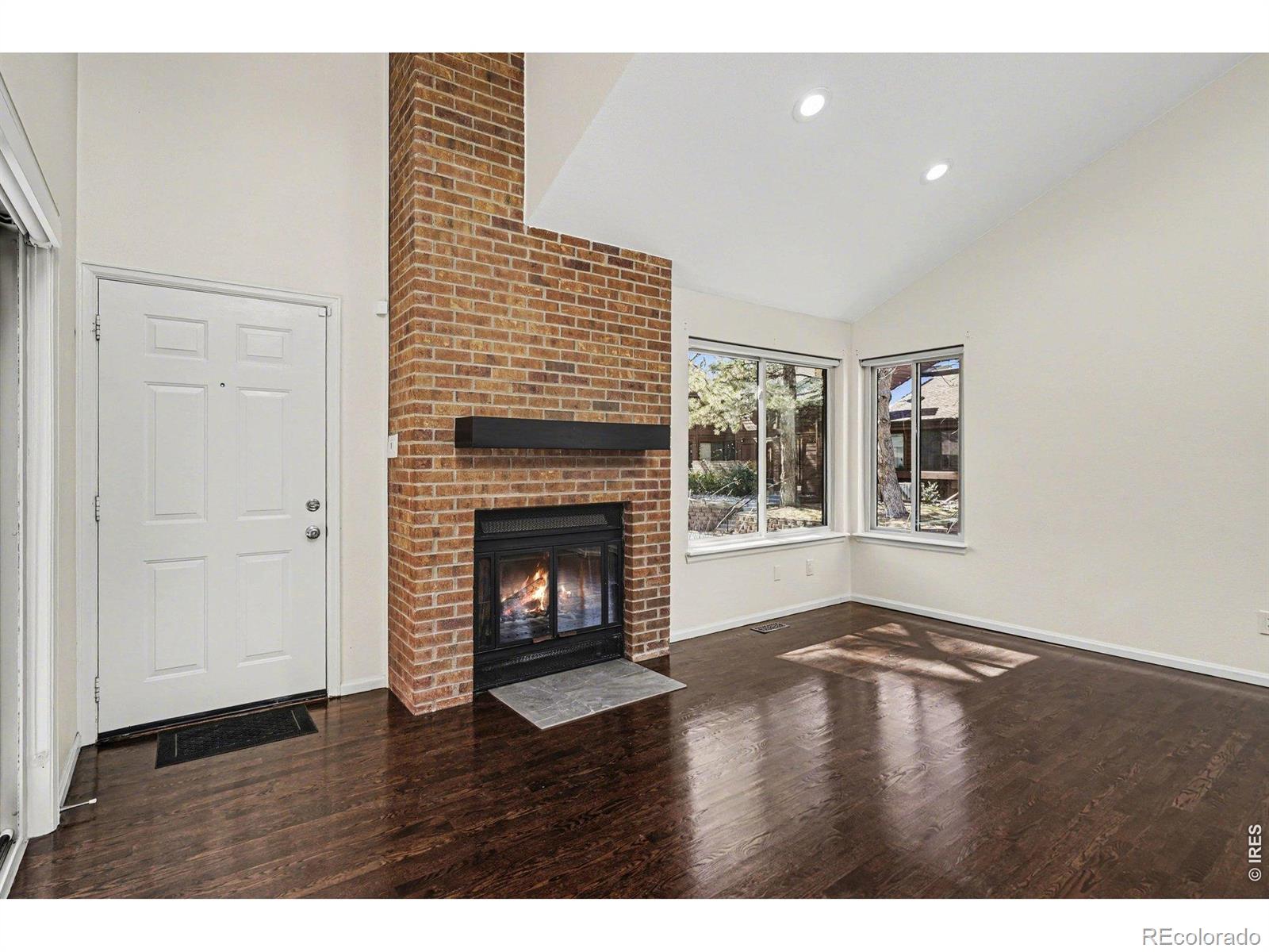 MLS Image #5 for 2685 s dayton way,denver, Colorado