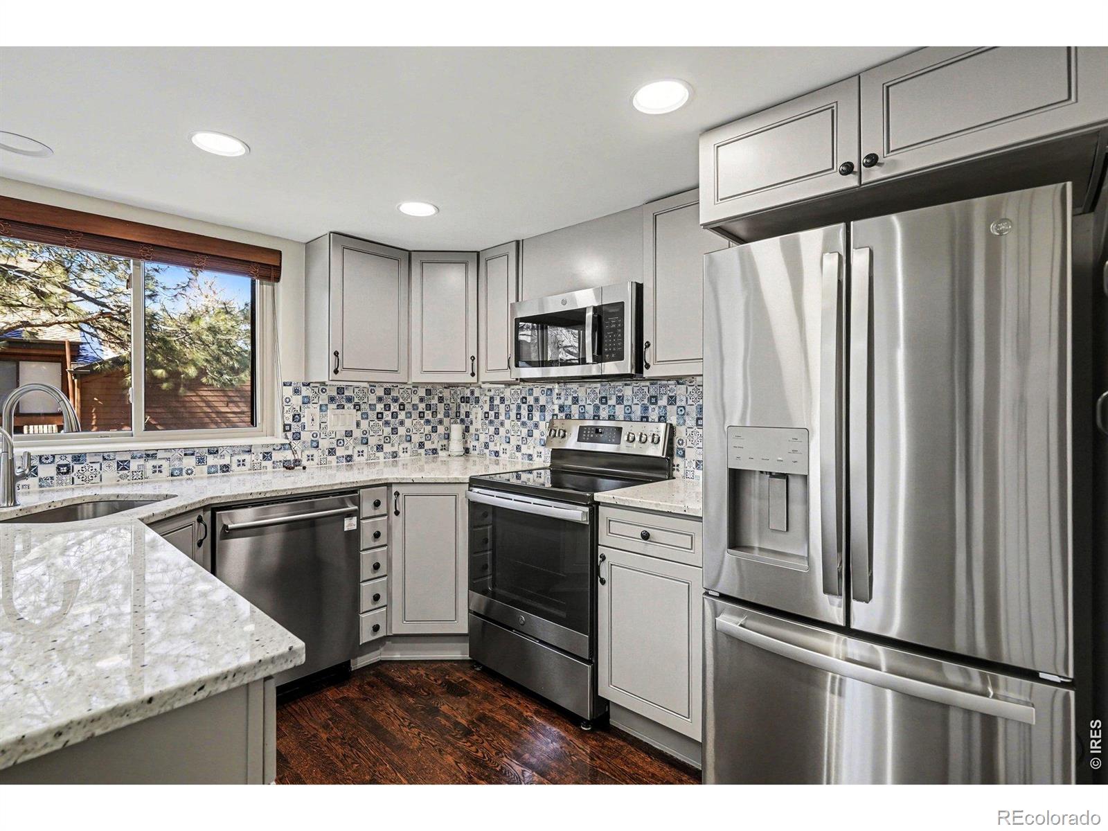 MLS Image #8 for 2685 s dayton way,denver, Colorado