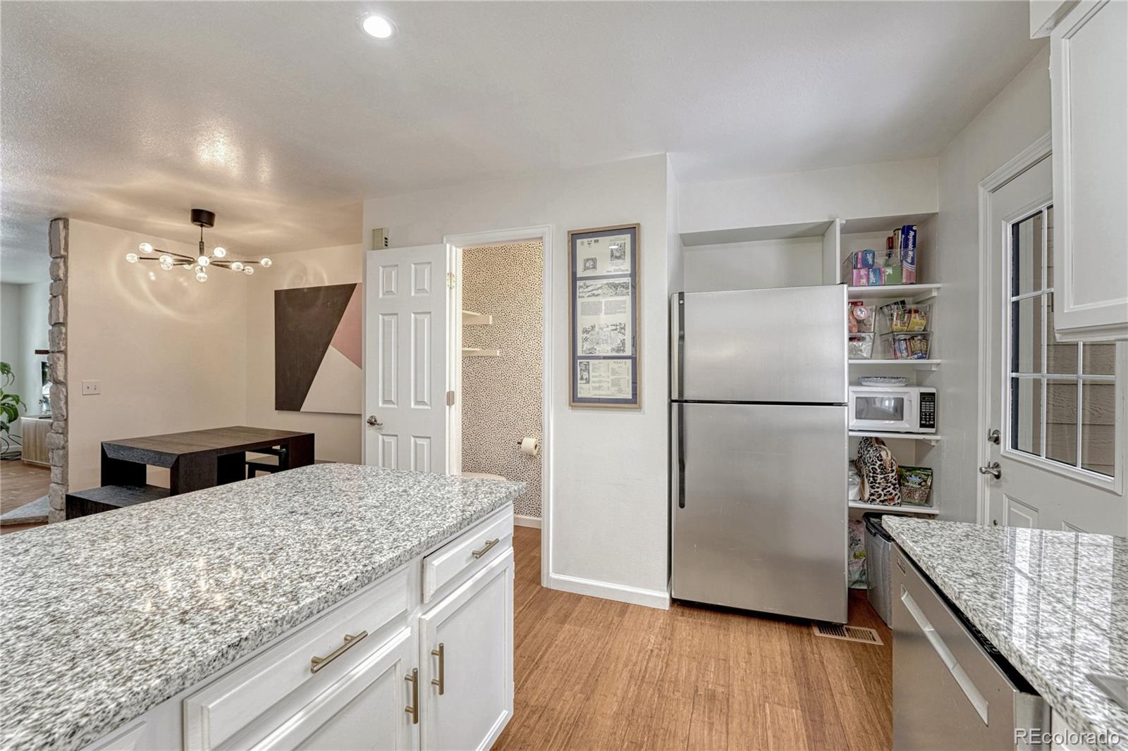 MLS Image #13 for 1811 s quebec way,denver, Colorado