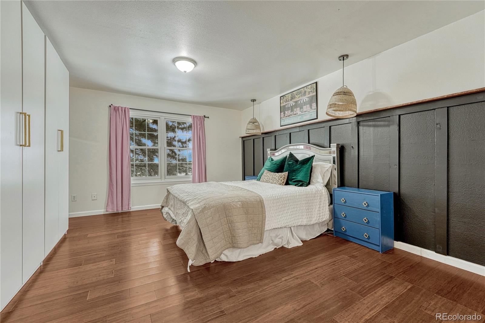 MLS Image #17 for 1811 s quebec way,denver, Colorado