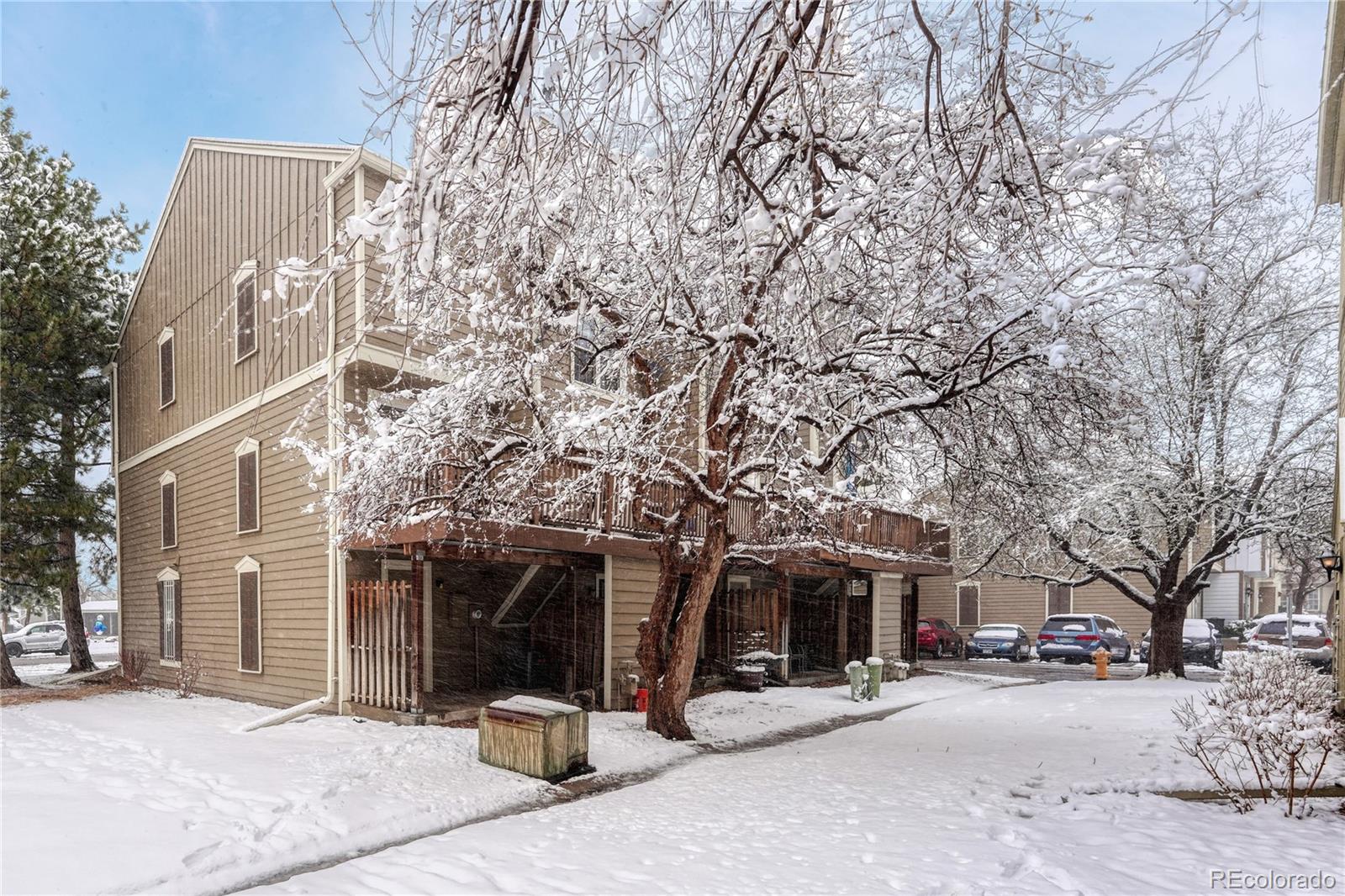 MLS Image #33 for 1811 s quebec way,denver, Colorado