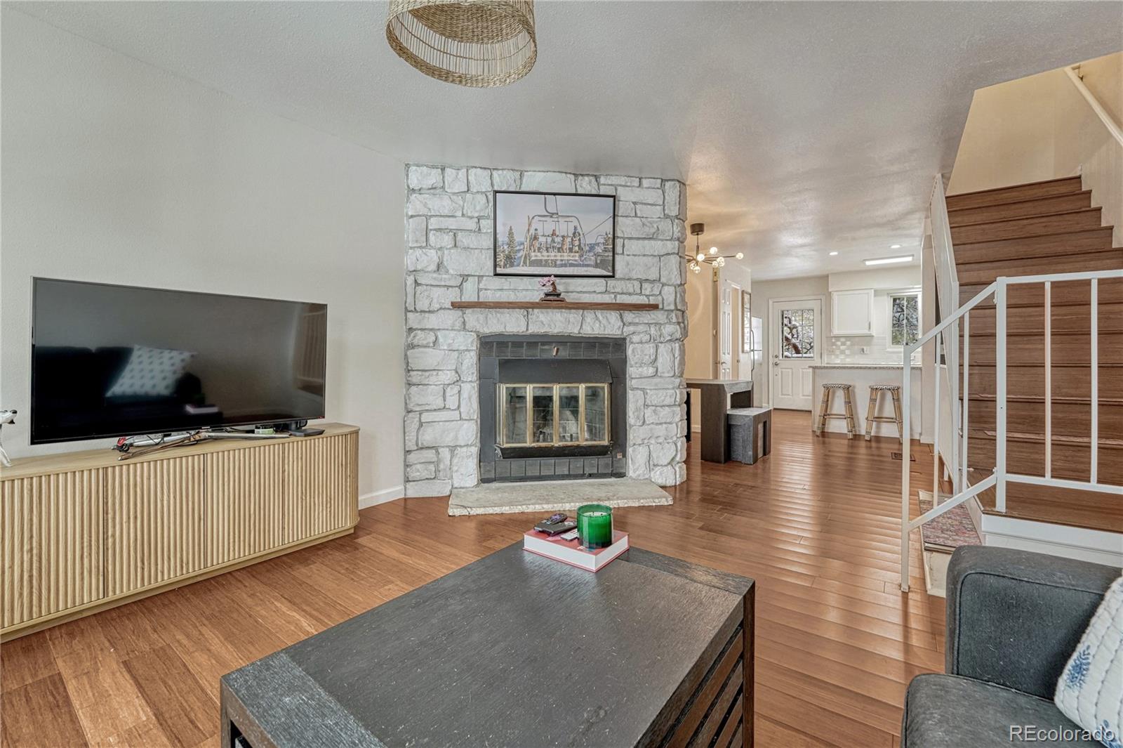 MLS Image #6 for 1811 s quebec way,denver, Colorado