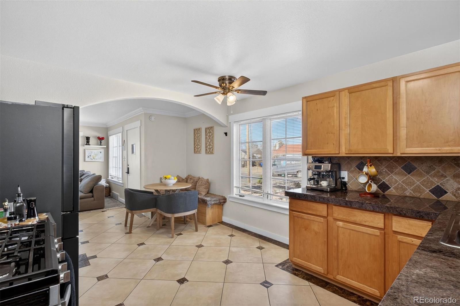 MLS Image #12 for 820  newark street,aurora, Colorado