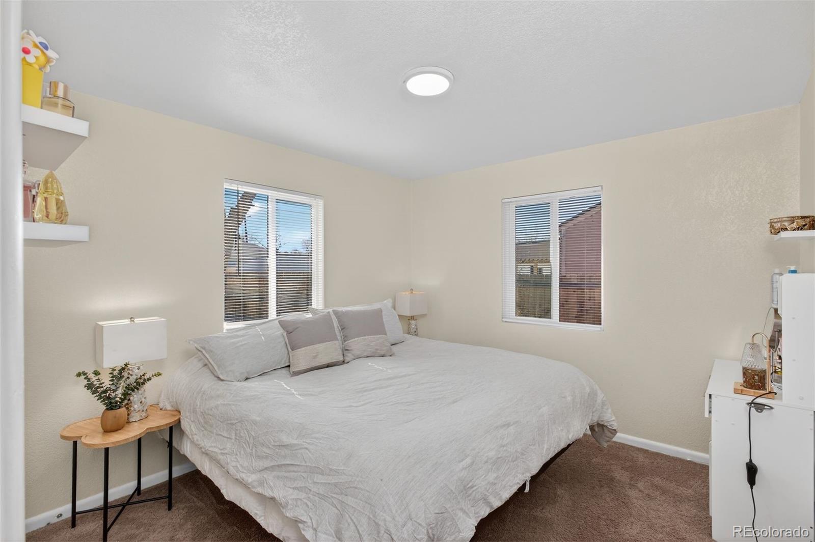 MLS Image #2 for 820  newark street,aurora, Colorado