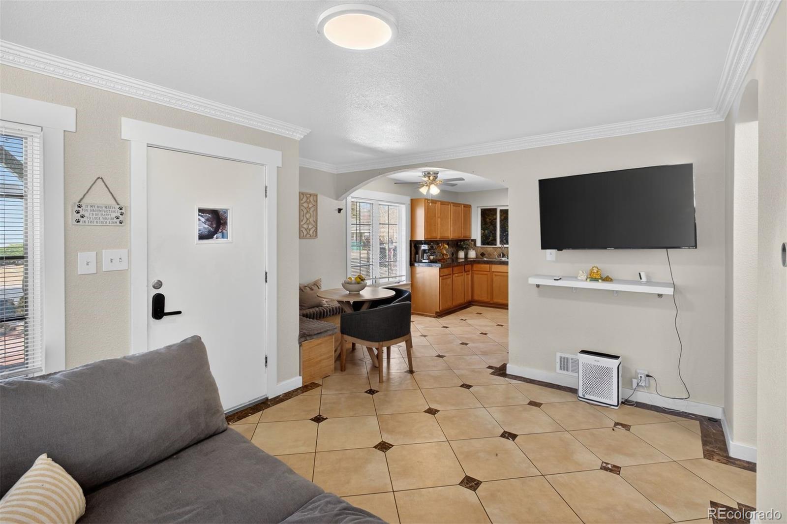MLS Image #4 for 820  newark street,aurora, Colorado