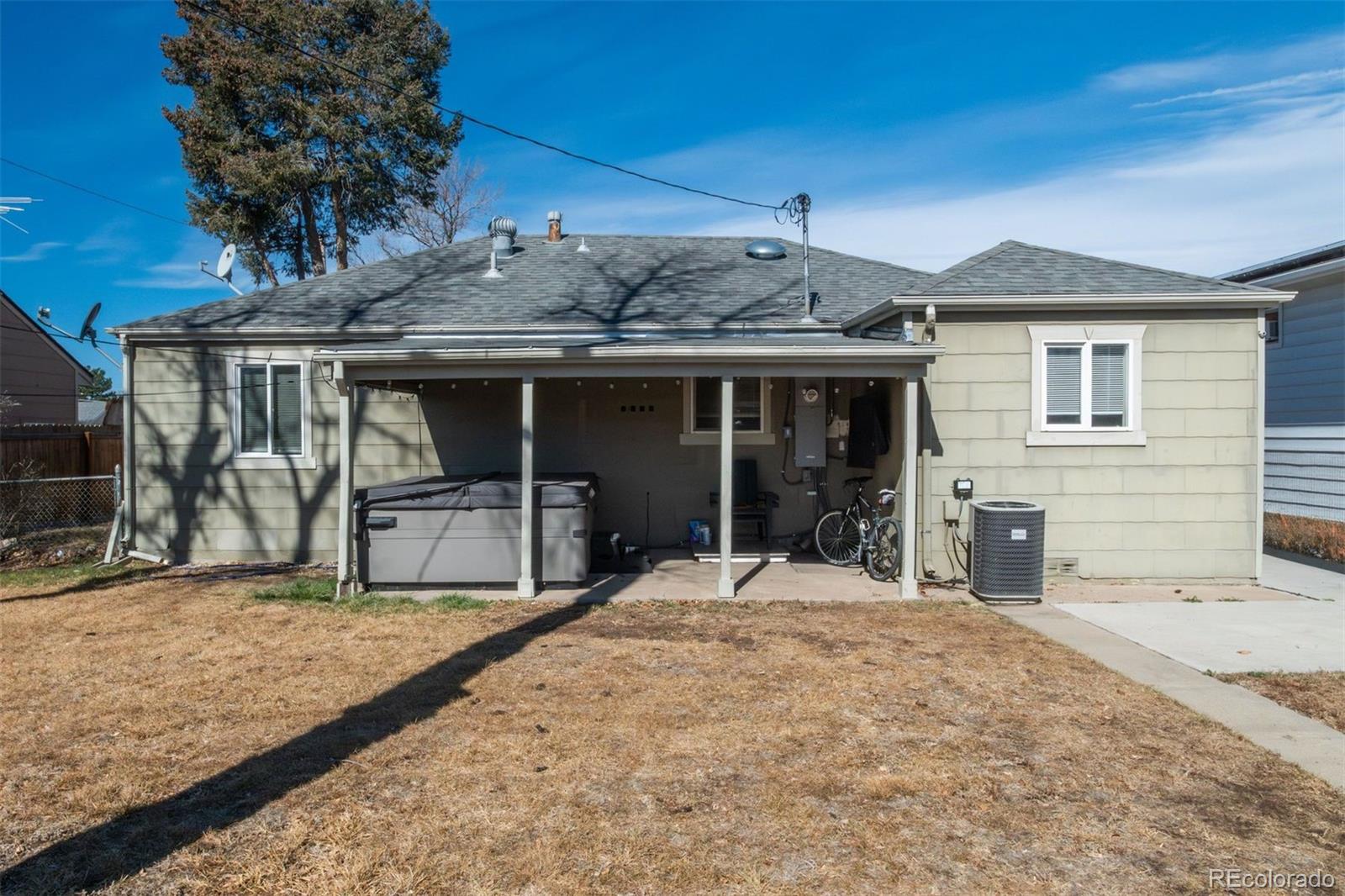 MLS Image #9 for 820  newark street,aurora, Colorado