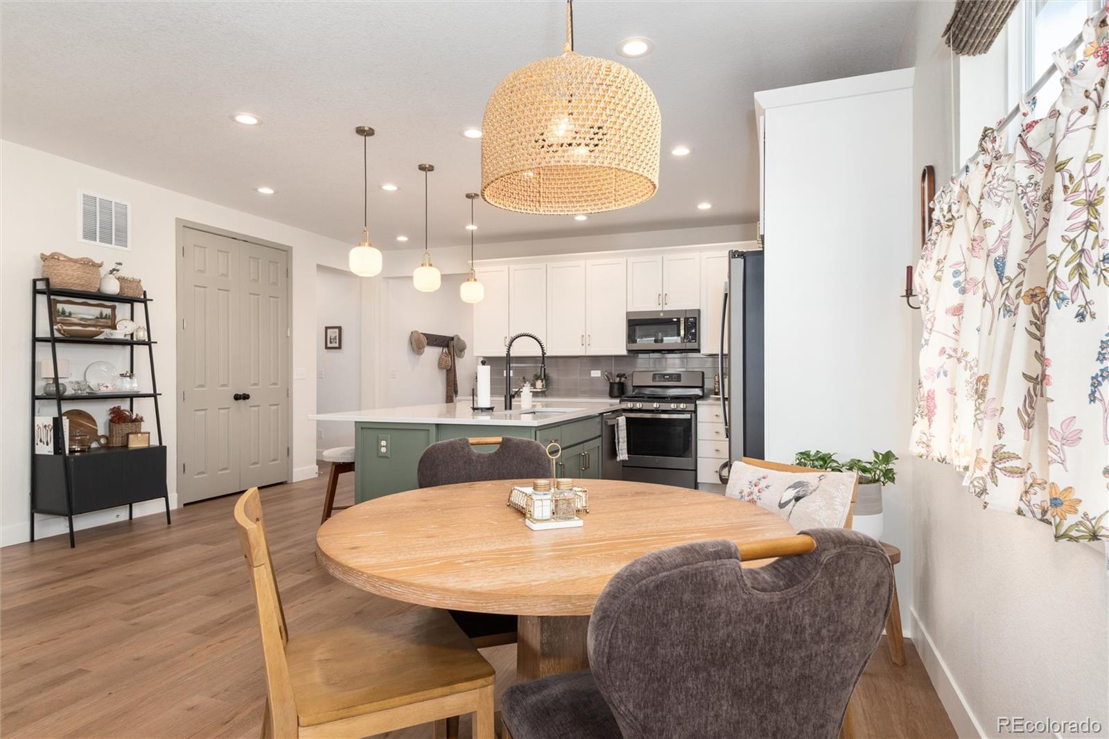 MLS Image #13 for 6621  compelling point,parker, Colorado