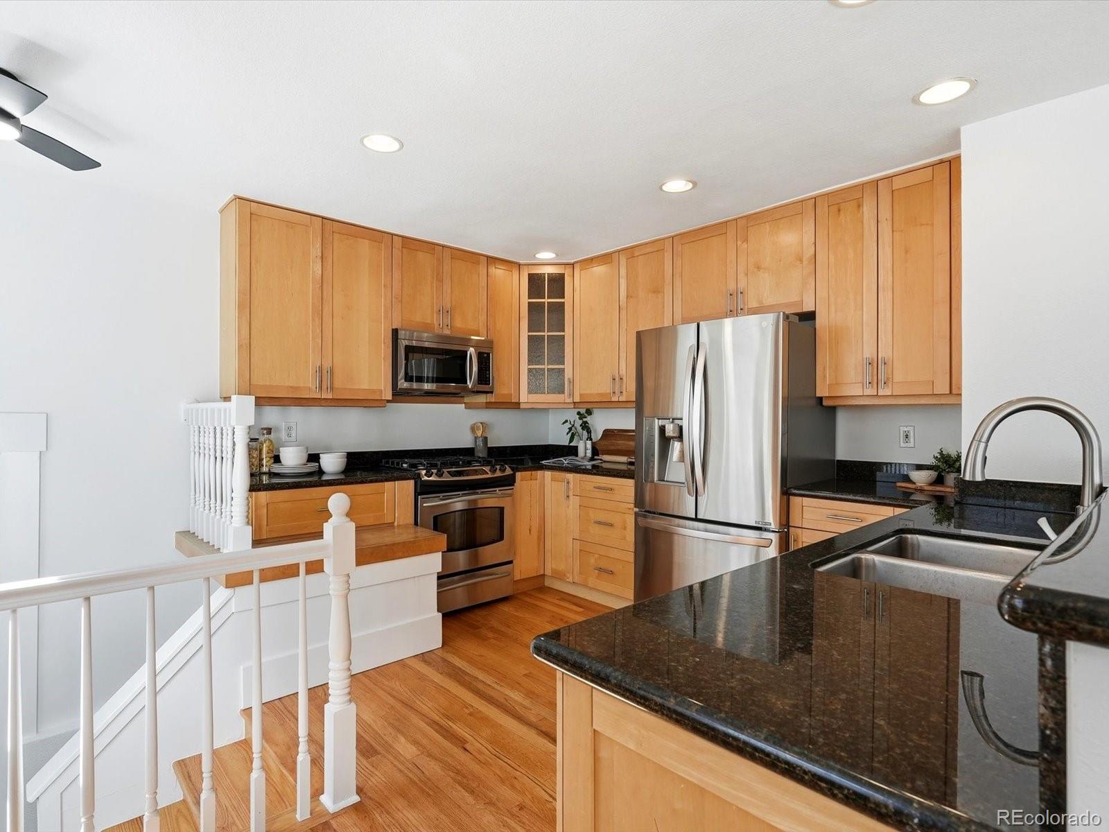 MLS Image #13 for 1433 s gaylord street,denver, Colorado