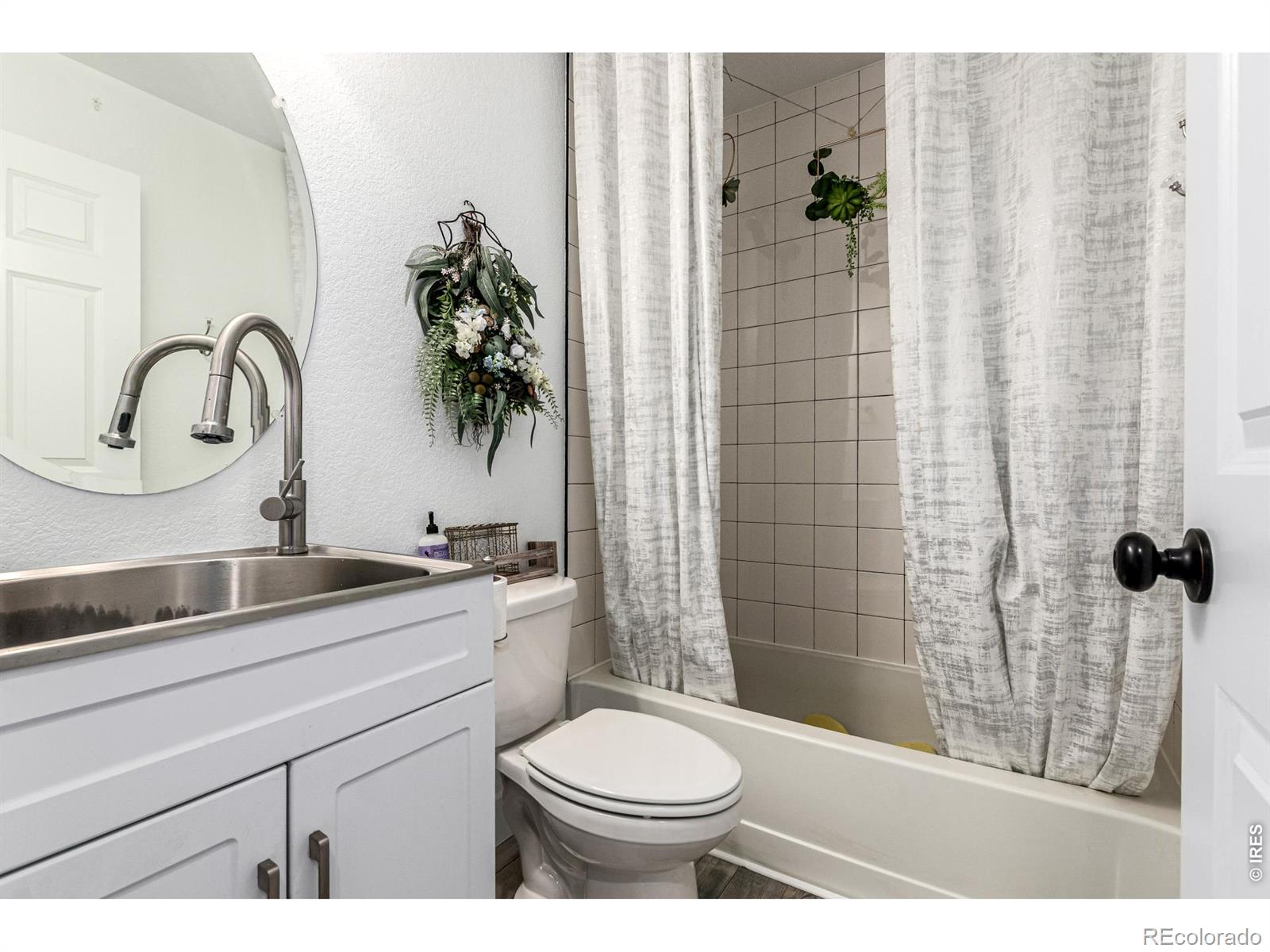 MLS Image #26 for 3751  summerwood way,johnstown, Colorado