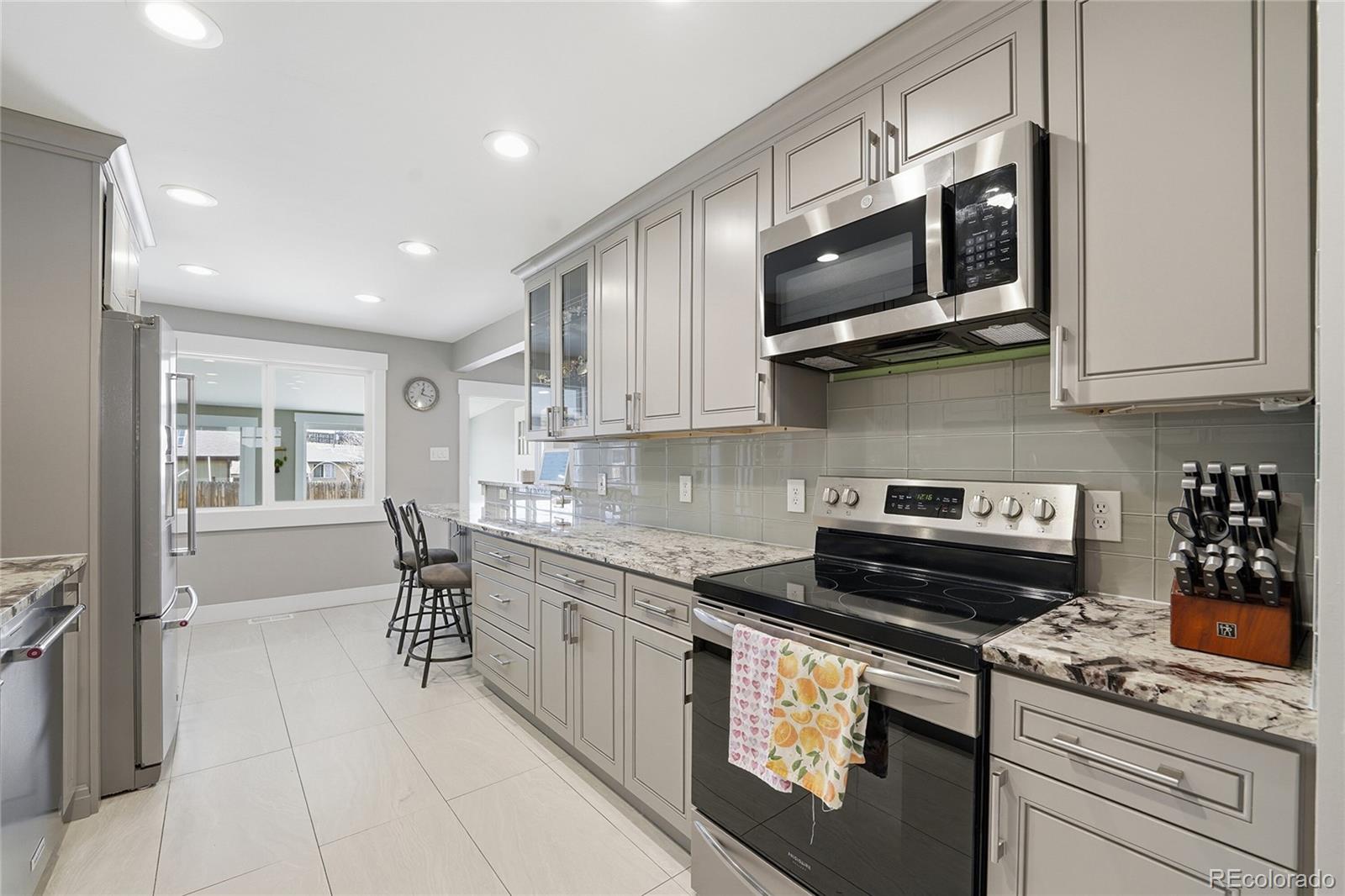 MLS Image #11 for 8488  ames street,arvada, Colorado