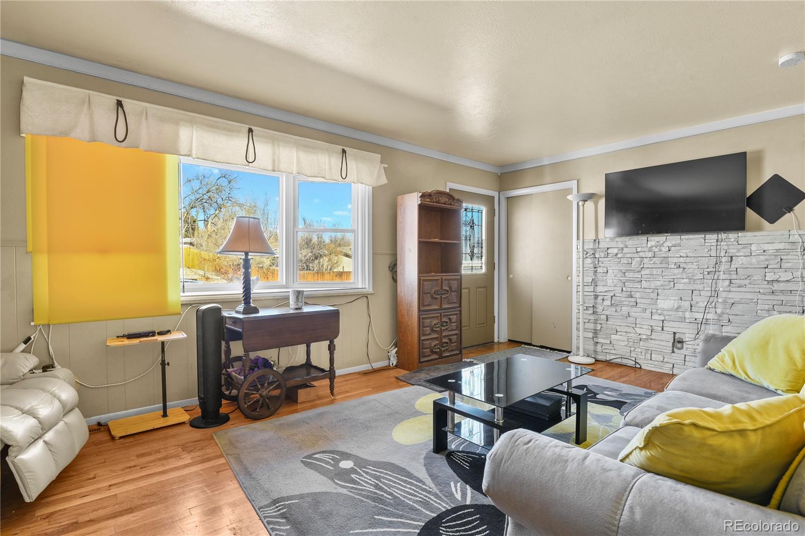 MLS Image #5 for 693  bridger drive,colorado springs, Colorado