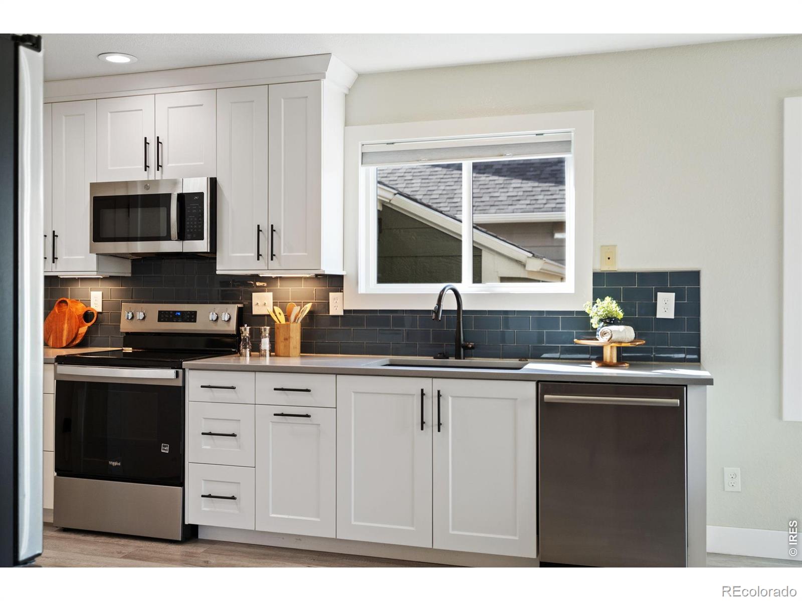 MLS Image #10 for 2260  silver oaks drive,fort collins, Colorado