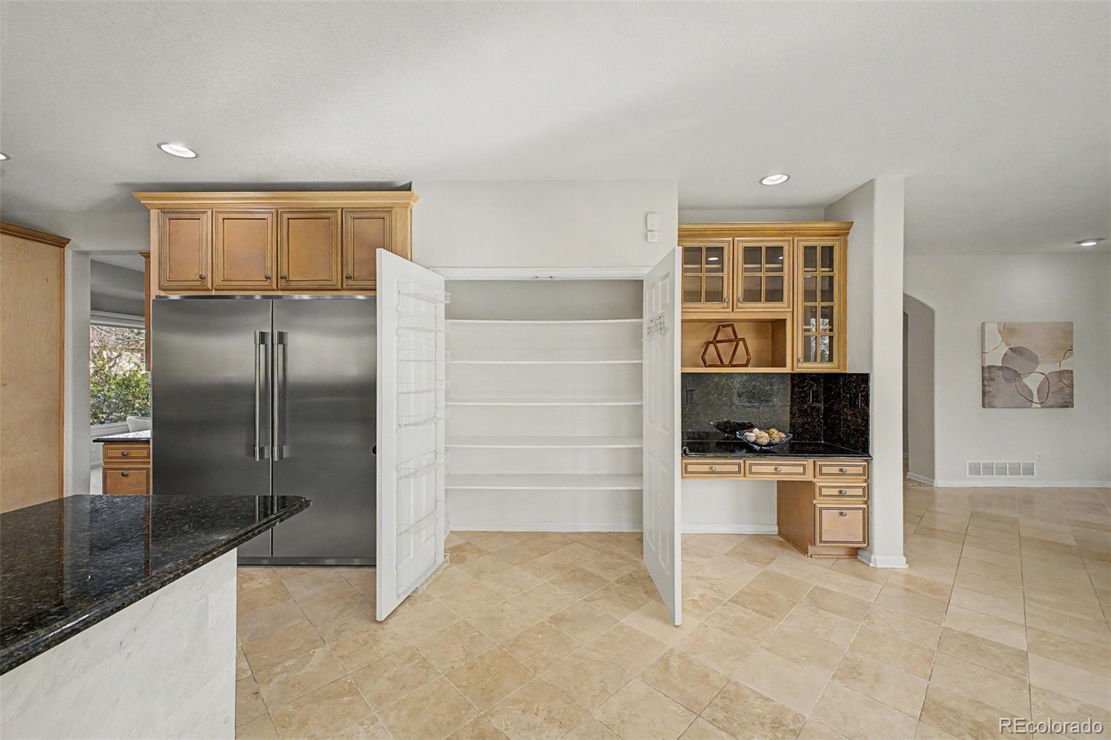 MLS Image #9 for 16131 e lake drive,aurora, Colorado