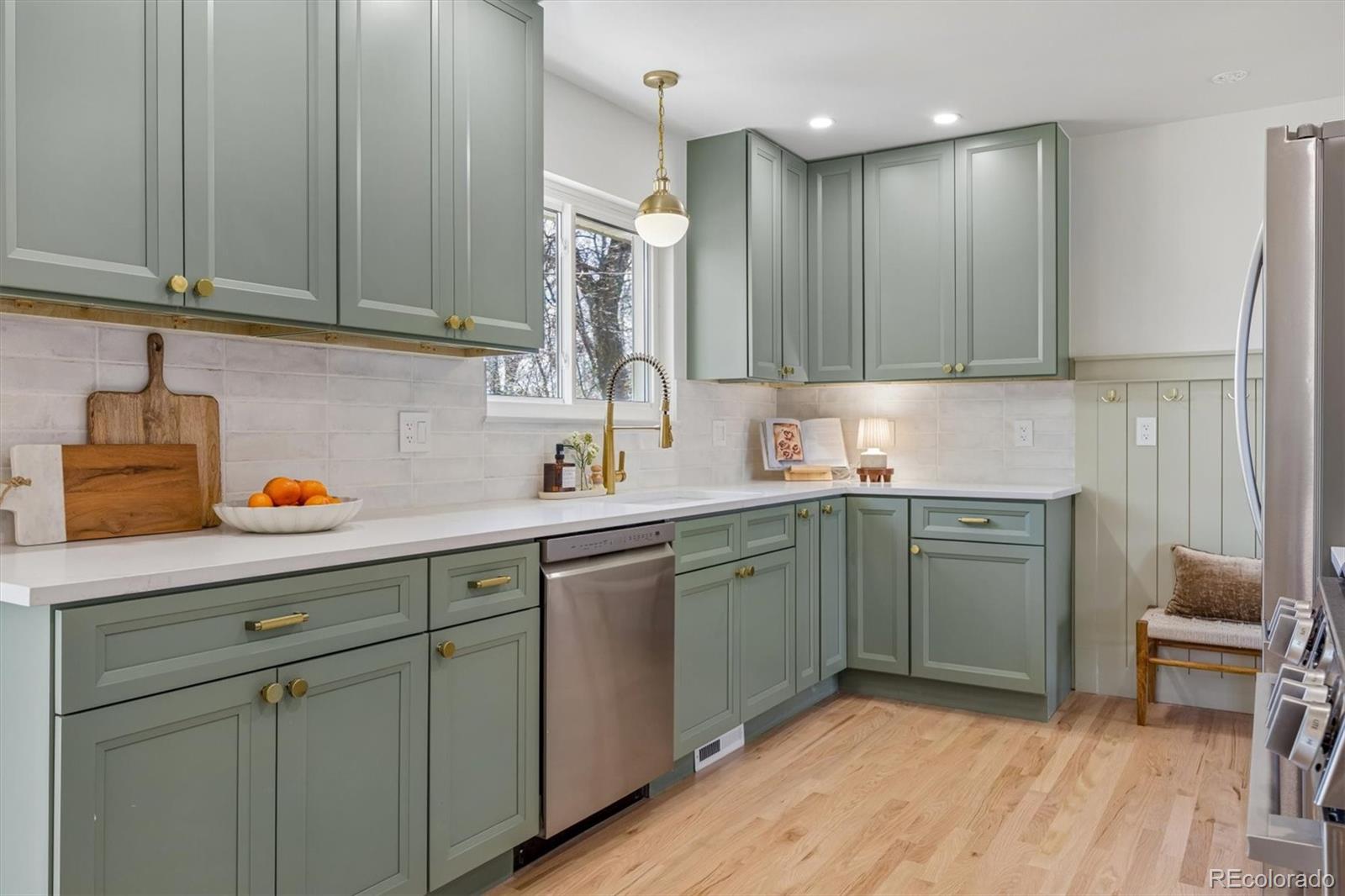 MLS Image #14 for 5530 e gill place,denver, Colorado
