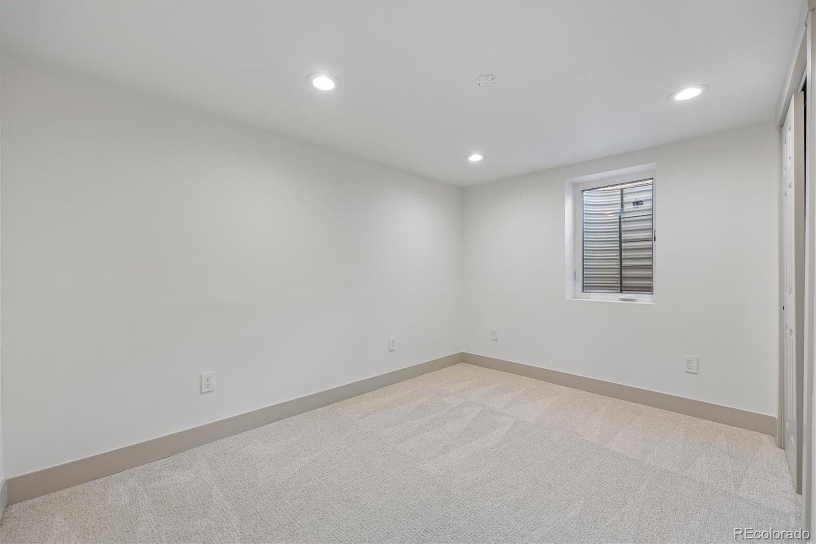 MLS Image #30 for 5530 e gill place,denver, Colorado