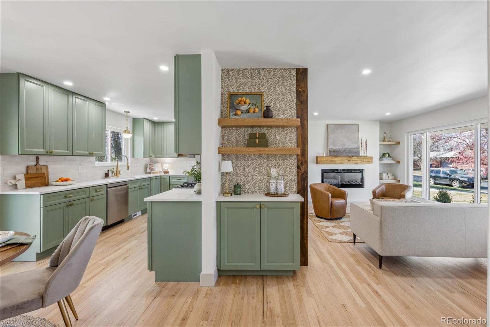 MLS Image #8 for 5530 e gill place,denver, Colorado