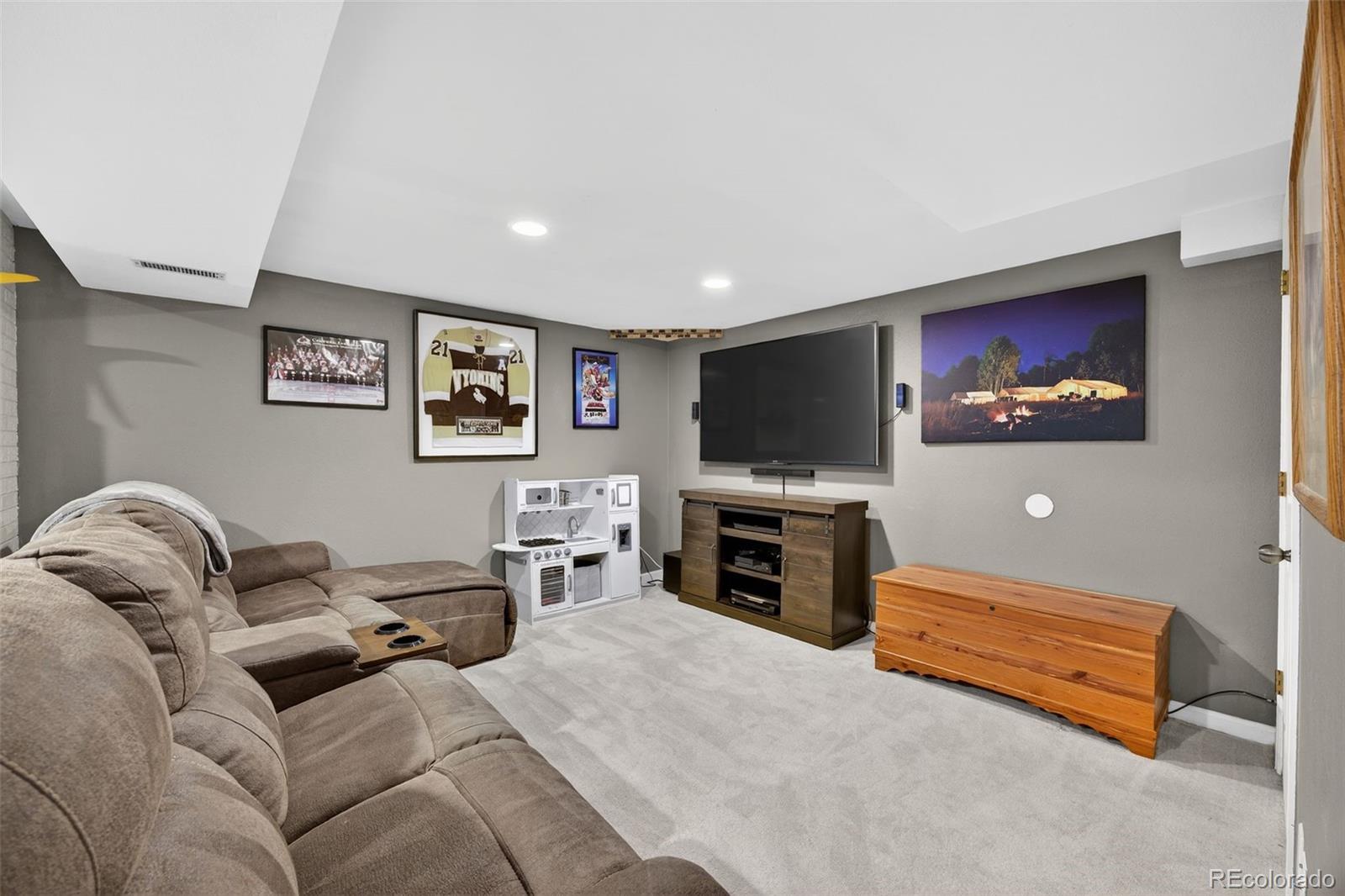 MLS Image #21 for 6637 w 79th avenue,arvada, Colorado