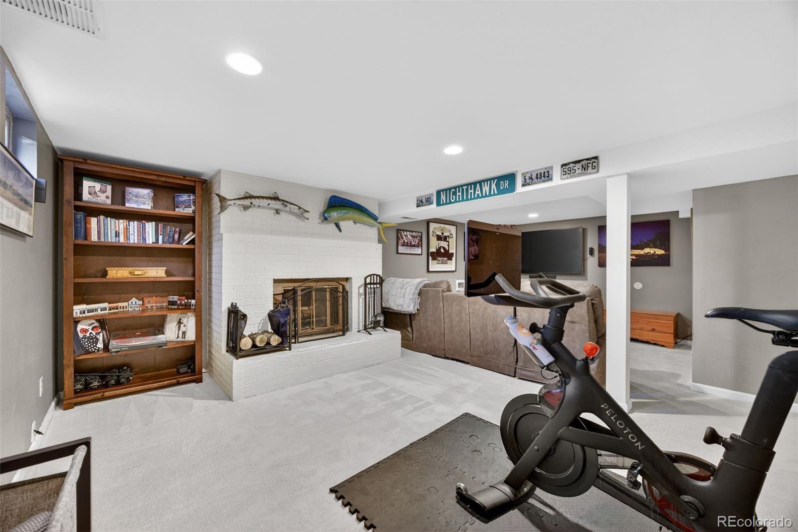 MLS Image #23 for 6637 w 79th avenue,arvada, Colorado