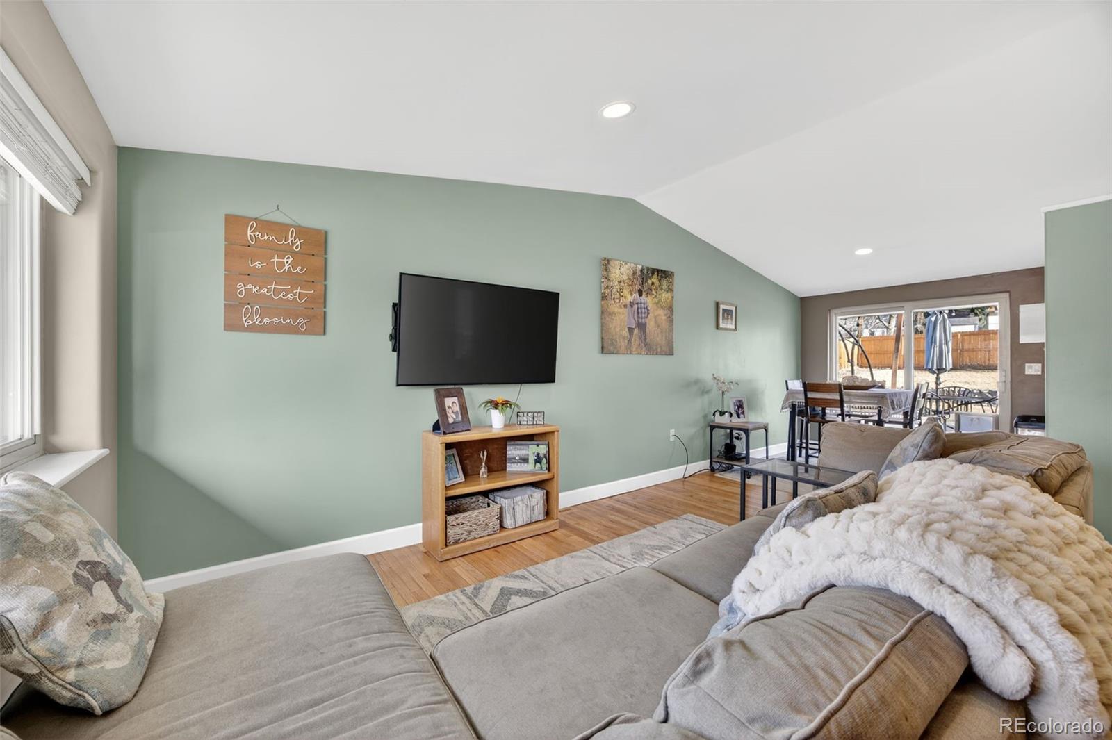 MLS Image #6 for 6637 w 79th avenue,arvada, Colorado