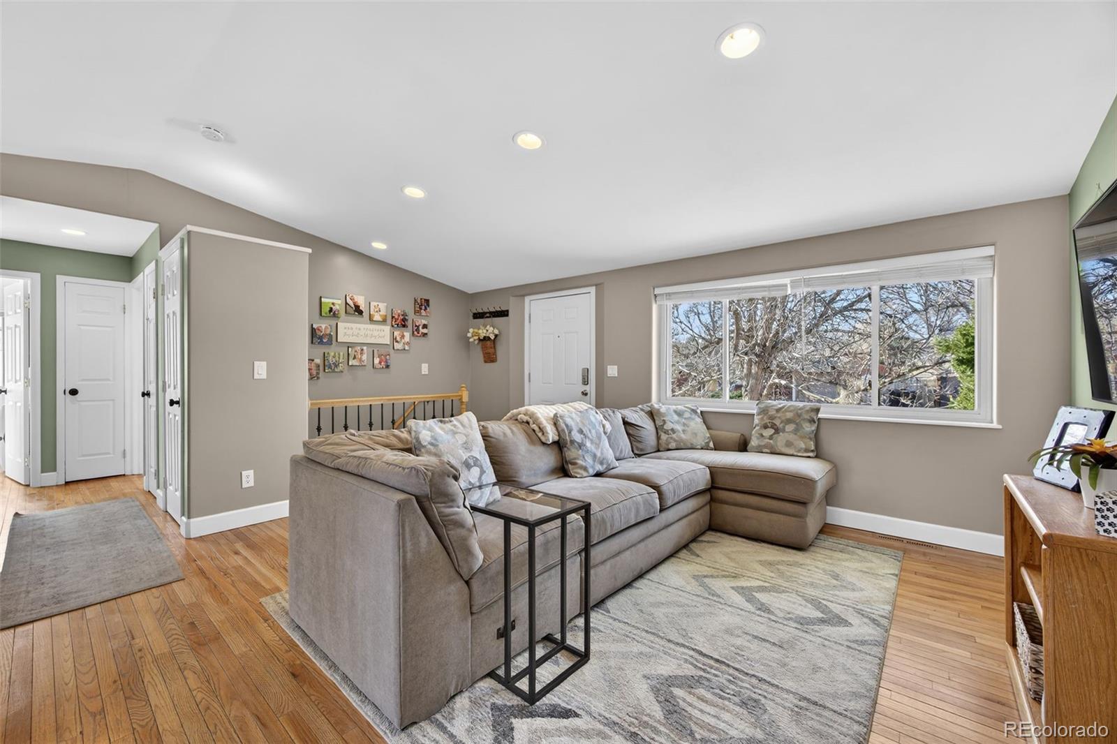 MLS Image #7 for 6637 w 79th avenue,arvada, Colorado