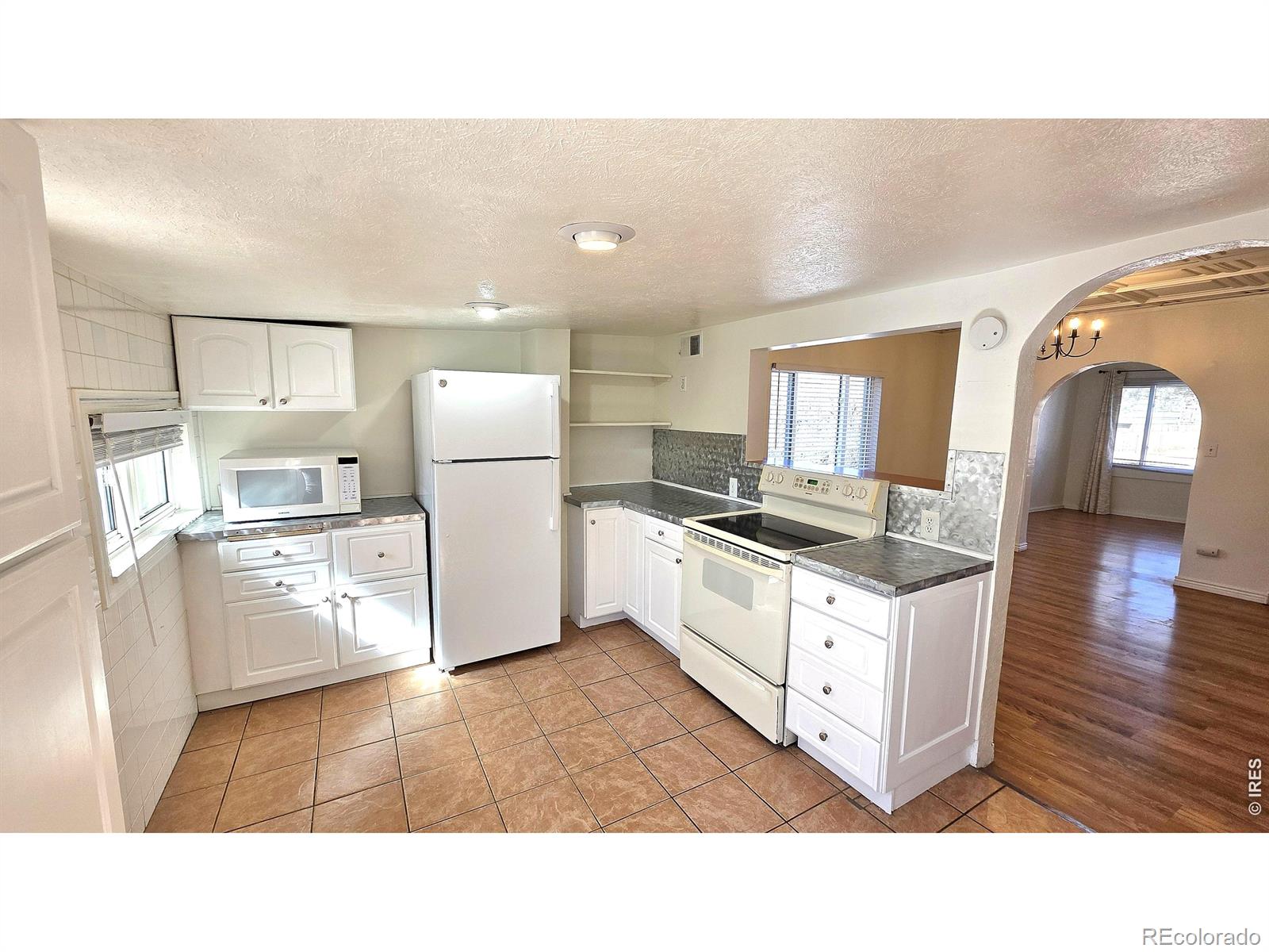 MLS Image #7 for 504 e emma street,lafayette, Colorado