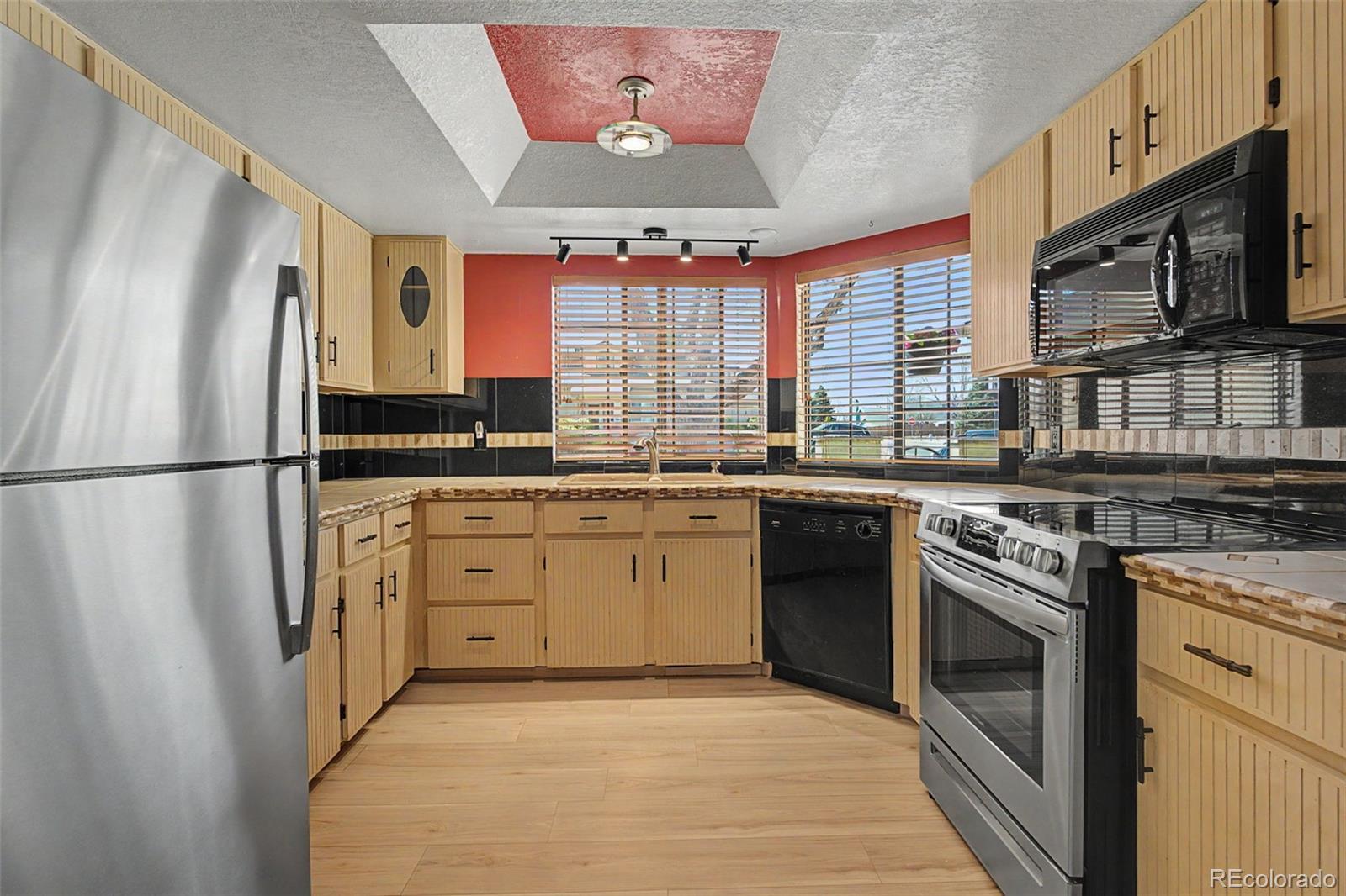 MLS Image #14 for 18624 e saratoga place,aurora, Colorado