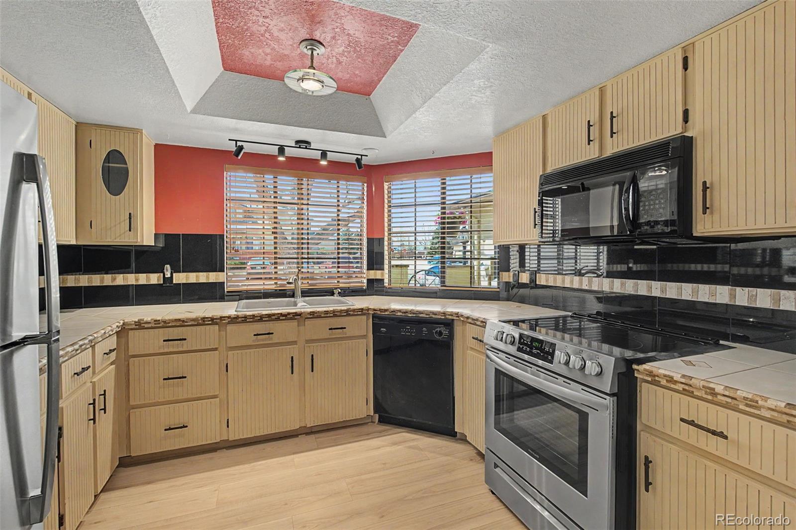 MLS Image #15 for 18624 e saratoga place,aurora, Colorado