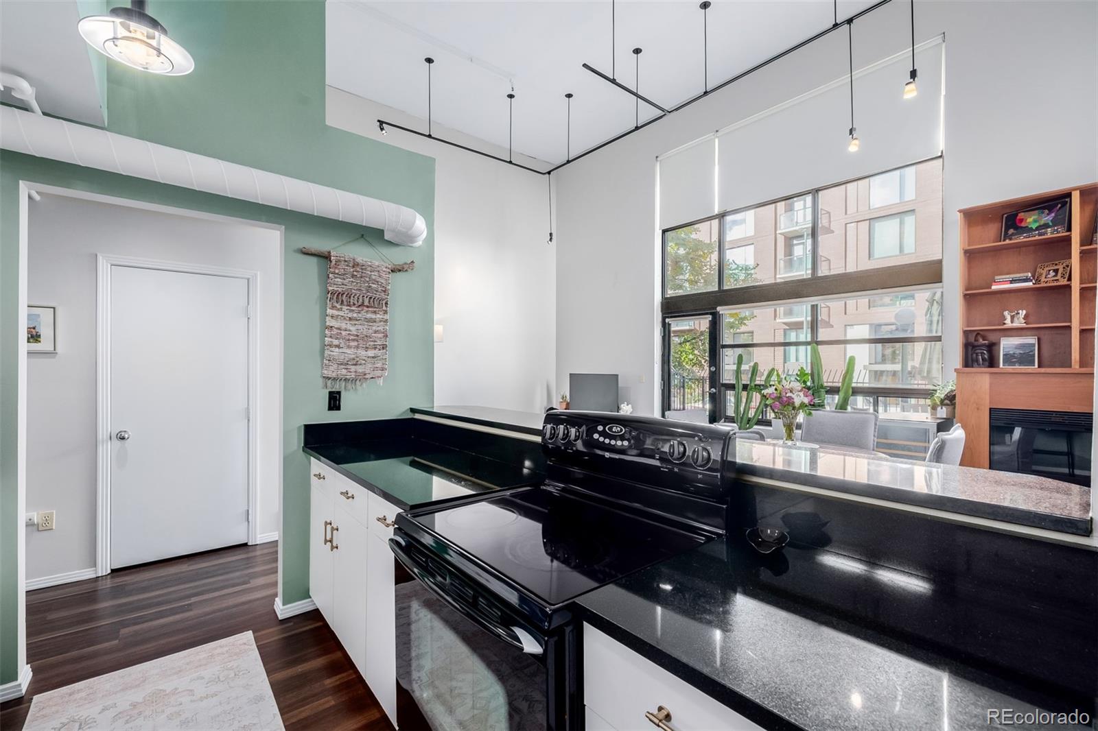 MLS Image #12 for 930  acoma street 109,denver, Colorado