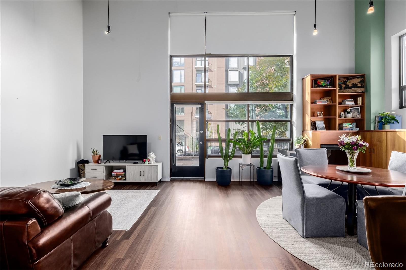 MLS Image #3 for 930  acoma street 109,denver, Colorado