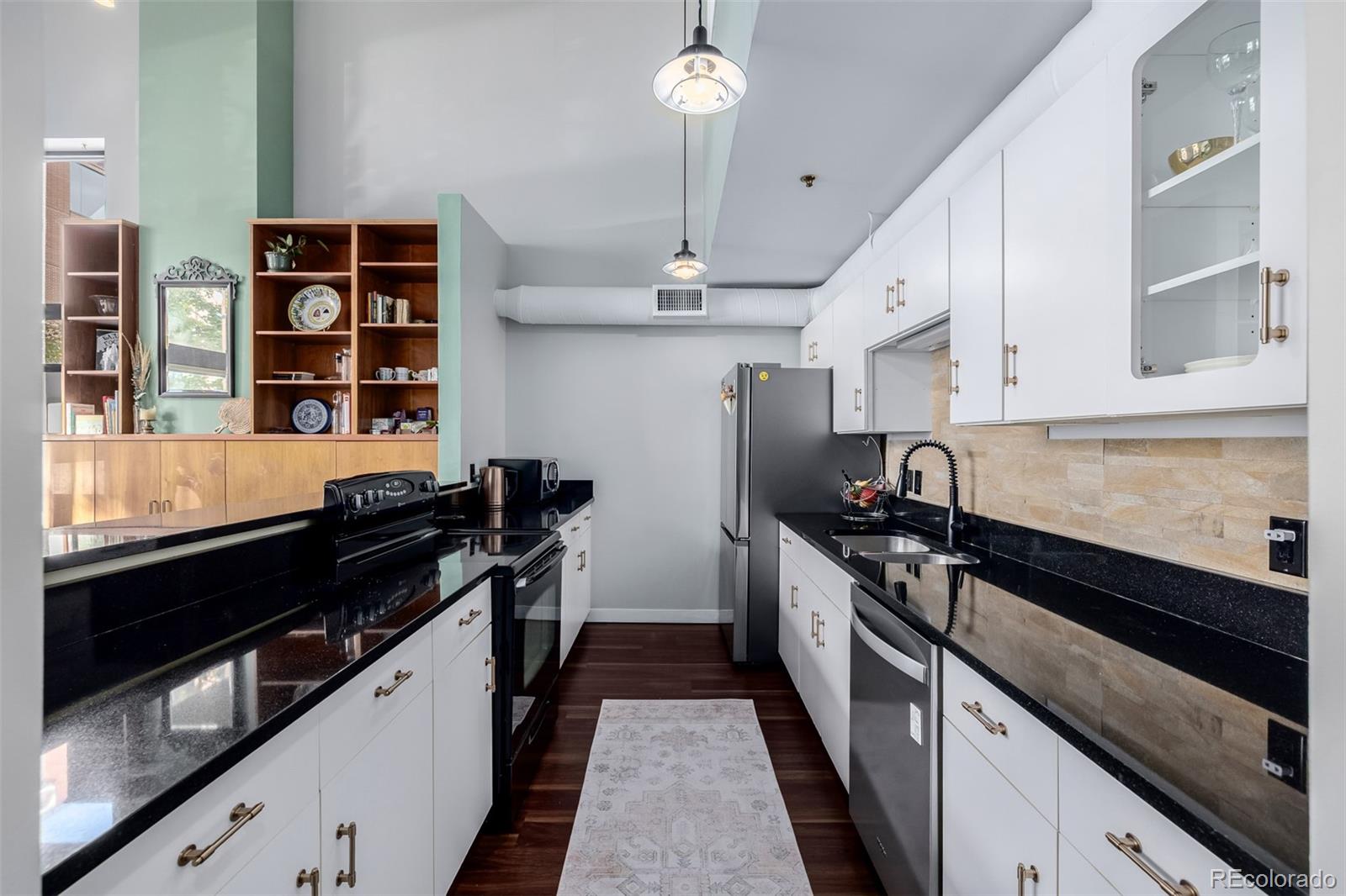 MLS Image #9 for 930  acoma street 109,denver, Colorado