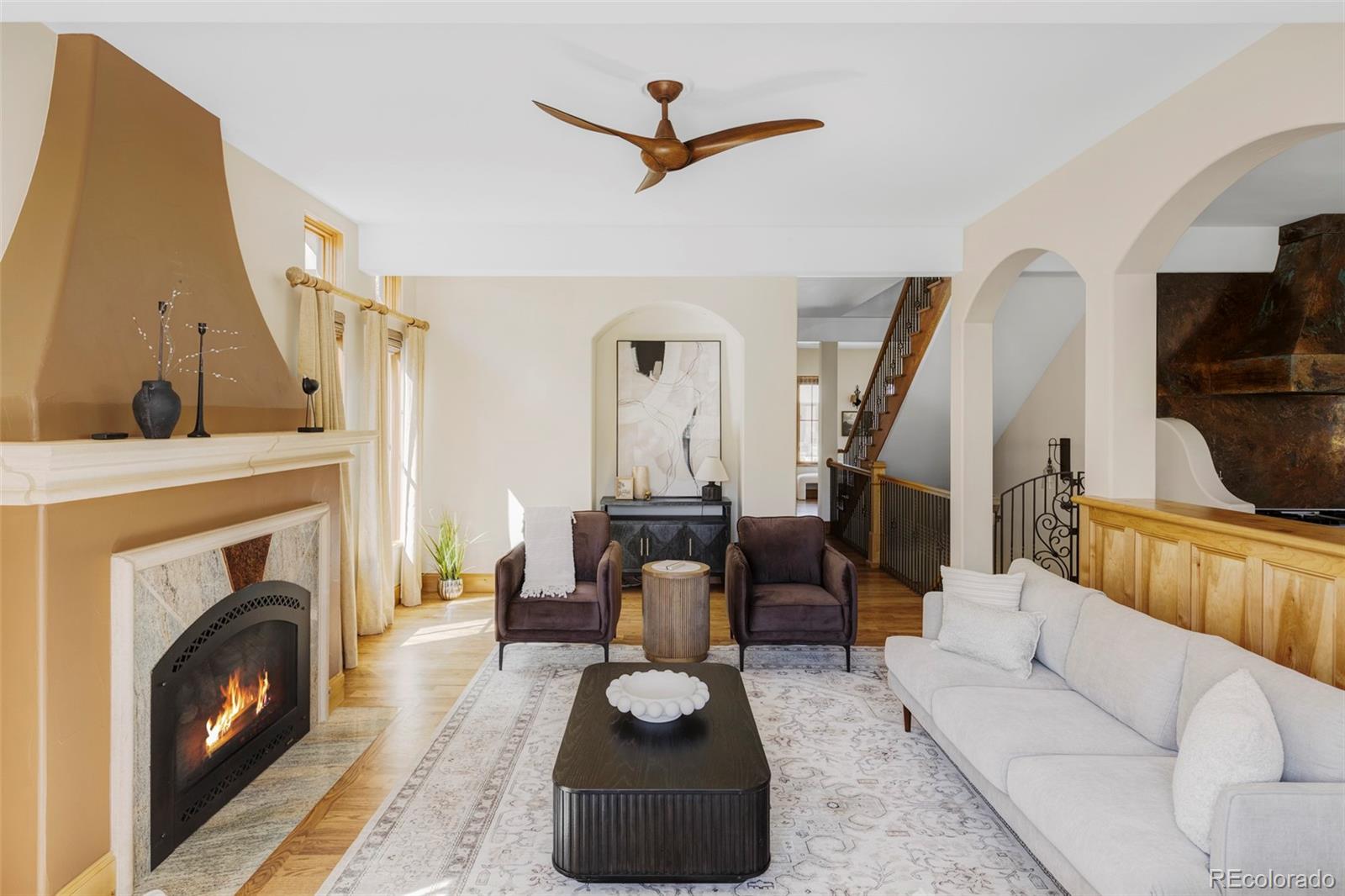 MLS Image #10 for 2340 s cook street,denver, Colorado