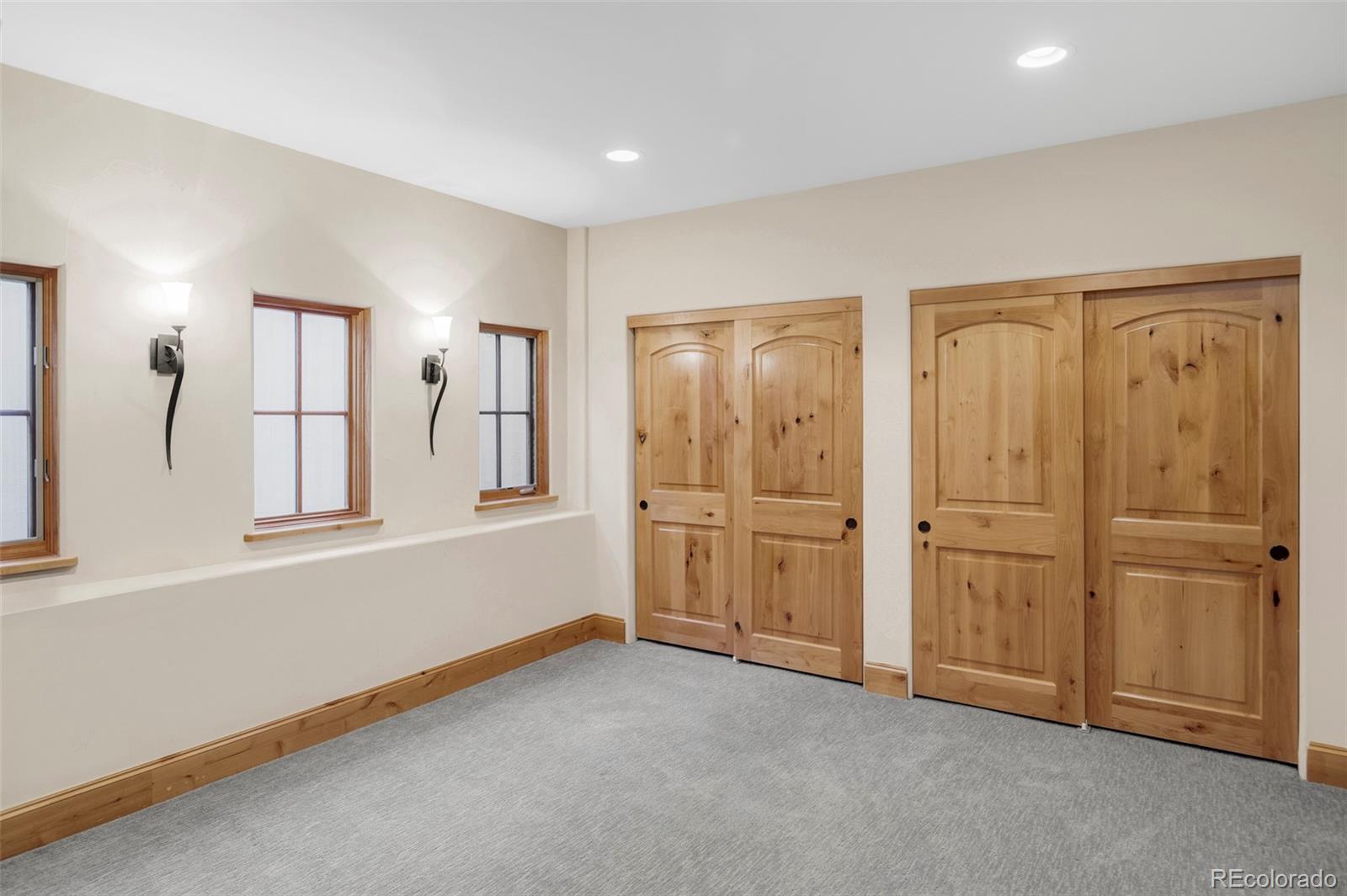 MLS Image #32 for 2340 s cook street,denver, Colorado