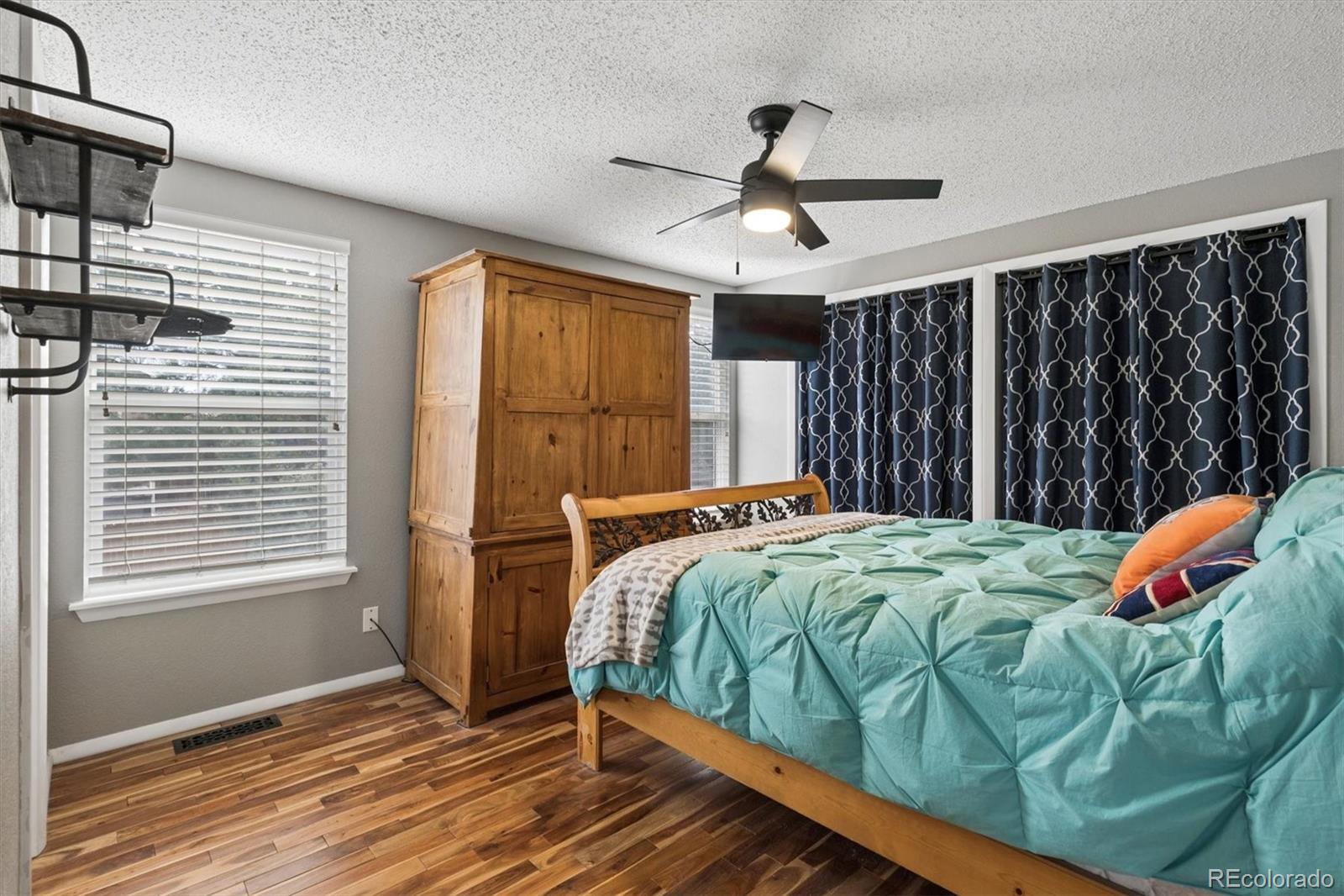 MLS Image #11 for 22166 e princeton circle,aurora, Colorado