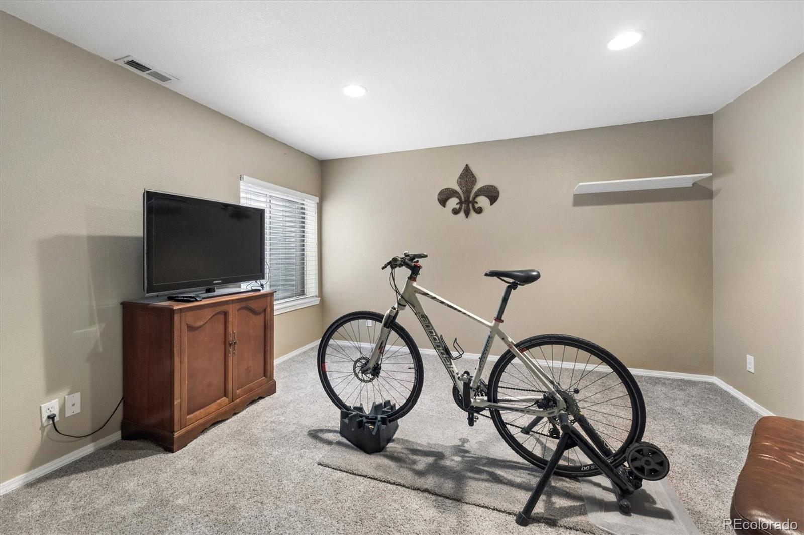 MLS Image #21 for 22166 e princeton circle,aurora, Colorado