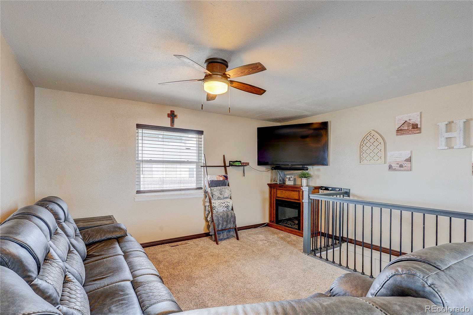 MLS Image #9 for 313  front street,roggen, Colorado