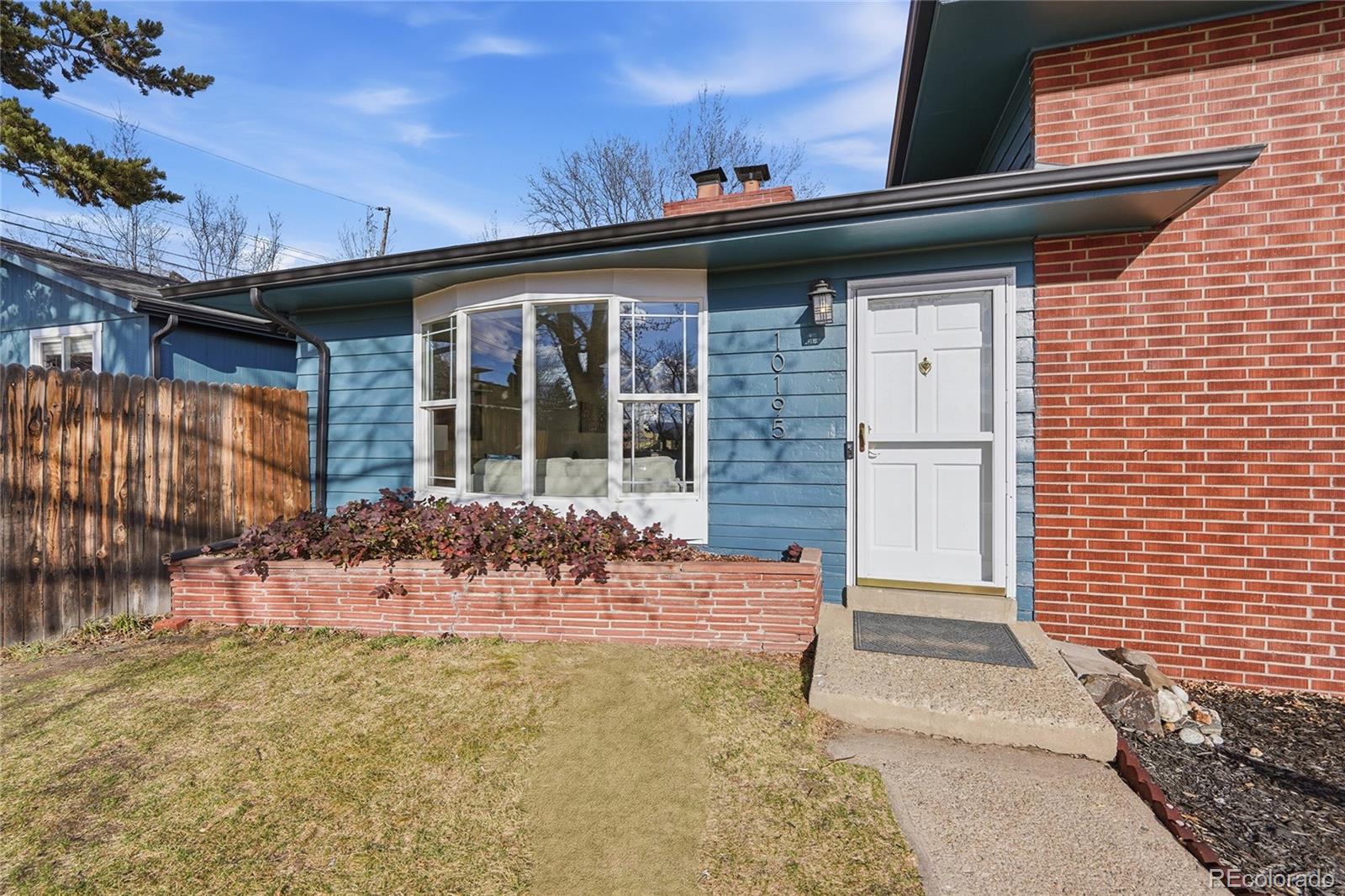 MLS Image #3 for 10195 w 17th place,lakewood, Colorado