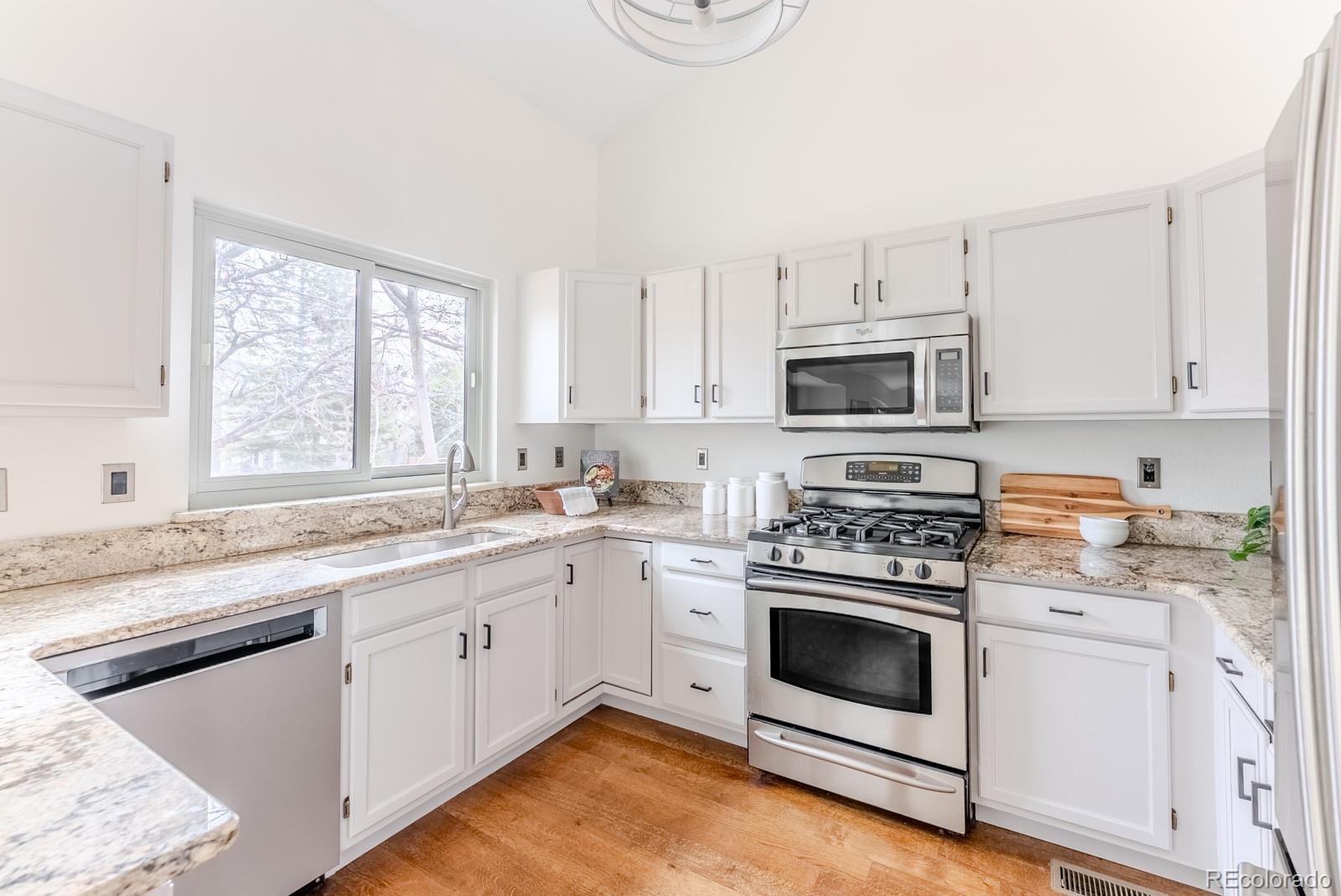 MLS Image #11 for 142  cherrywood lane,louisville, Colorado