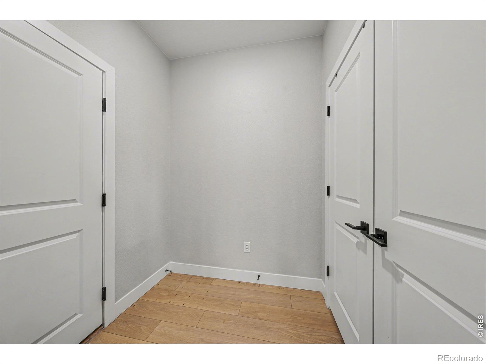 MLS Image #15 for 3652  keplinger lake drive,loveland, Colorado