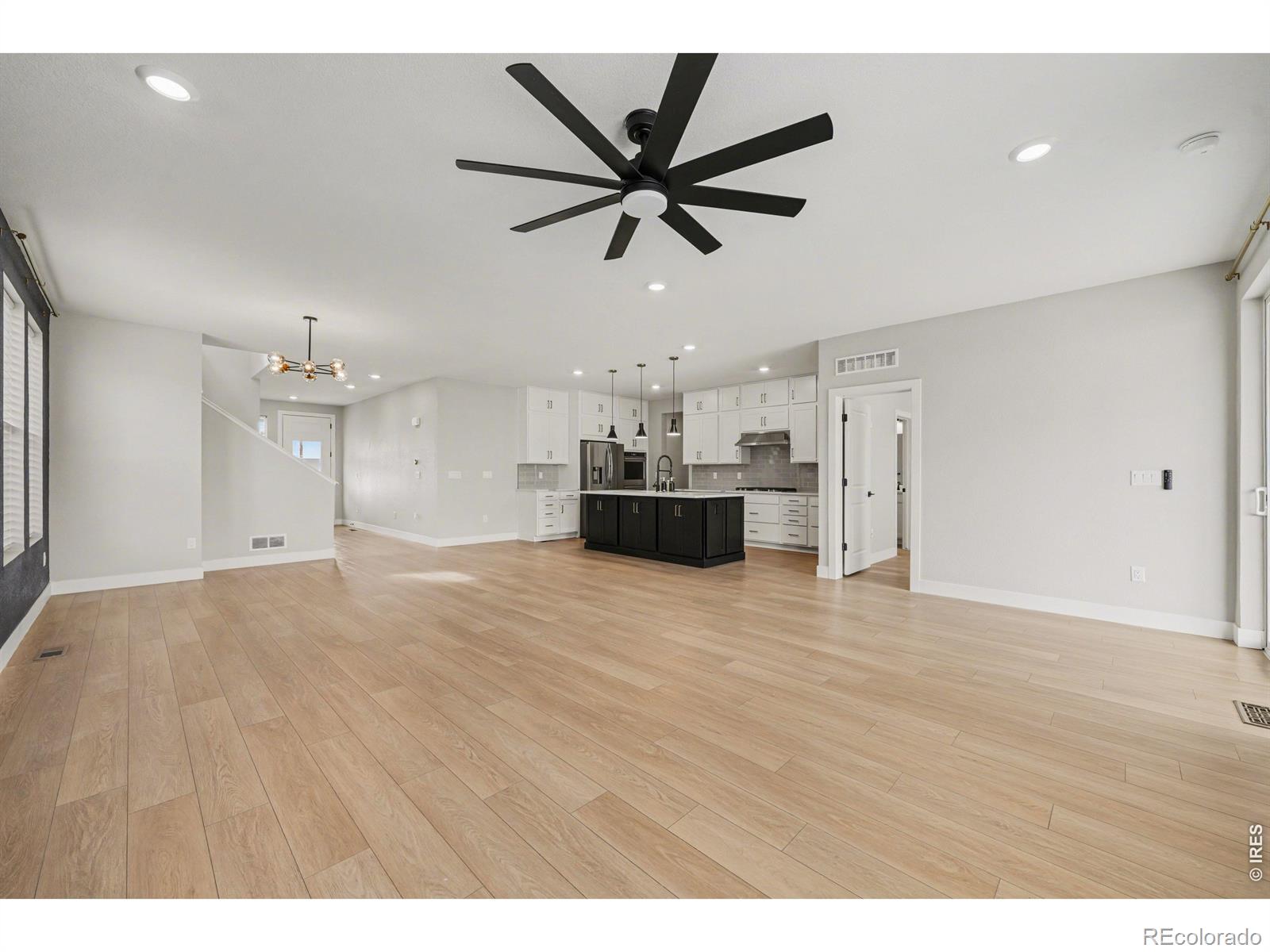 MLS Image #5 for 3652  keplinger lake drive,loveland, Colorado