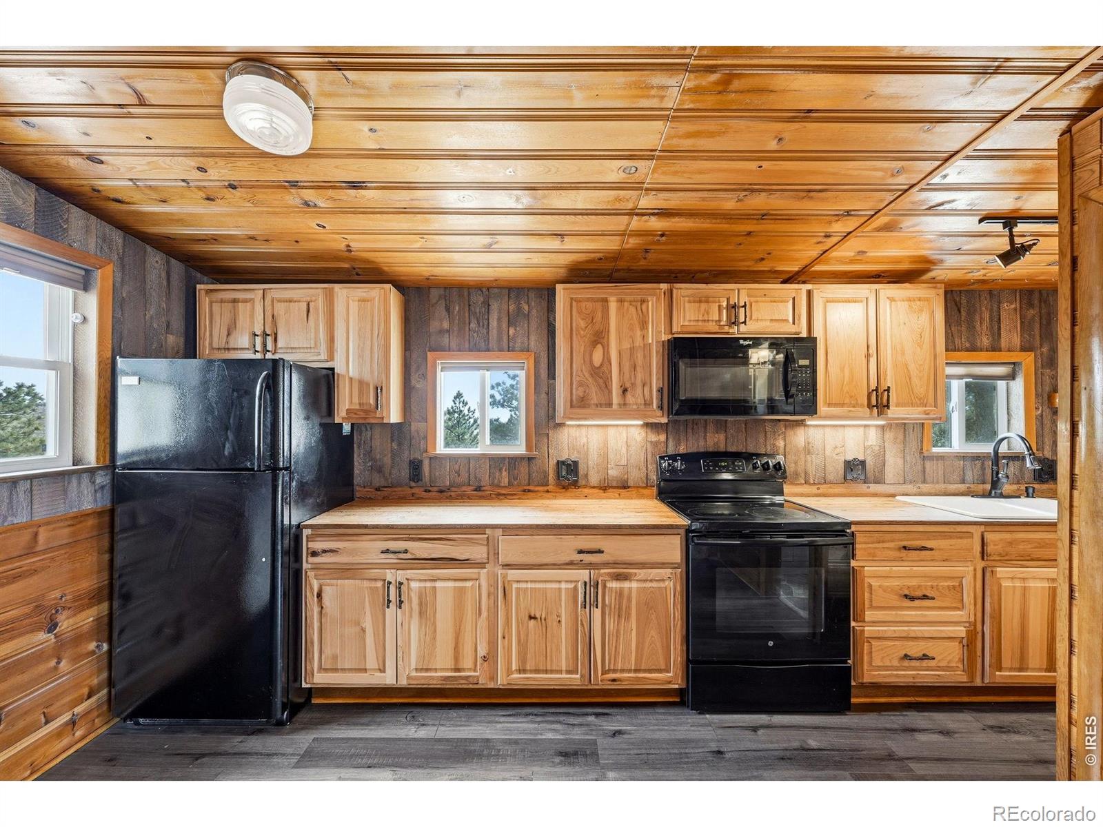 MLS Image #11 for 333  gunn avenue,berthoud, Colorado