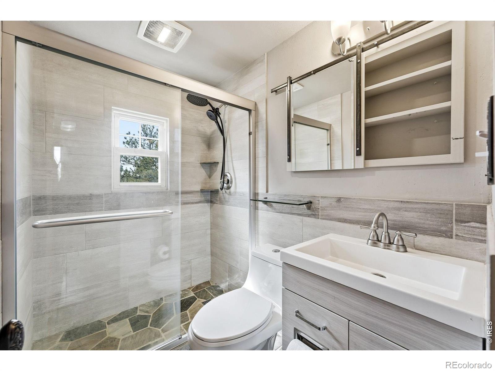 MLS Image #15 for 333  gunn avenue,berthoud, Colorado