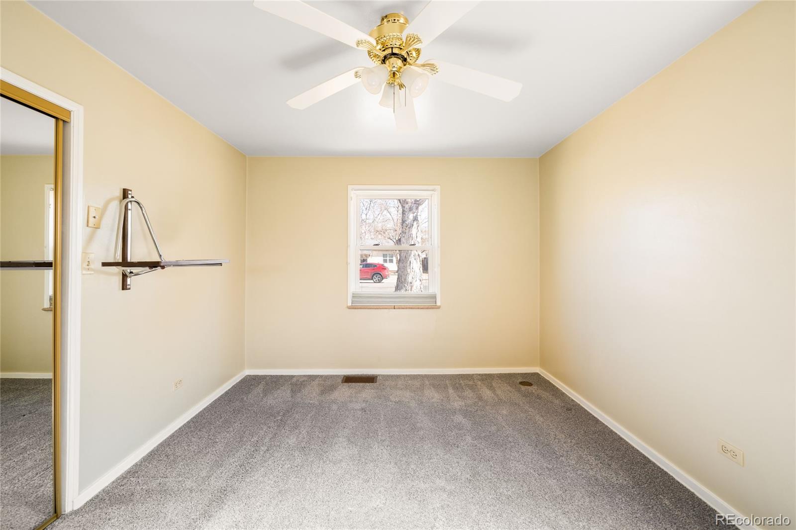 MLS Image #14 for 5167  eliot street,denver, Colorado