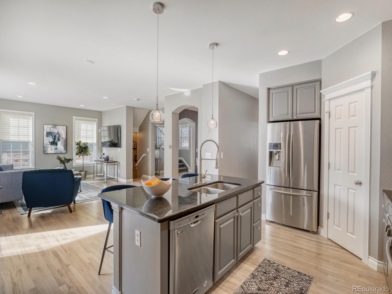 MLS Image #10 for 2522 n xenia street,denver, Colorado